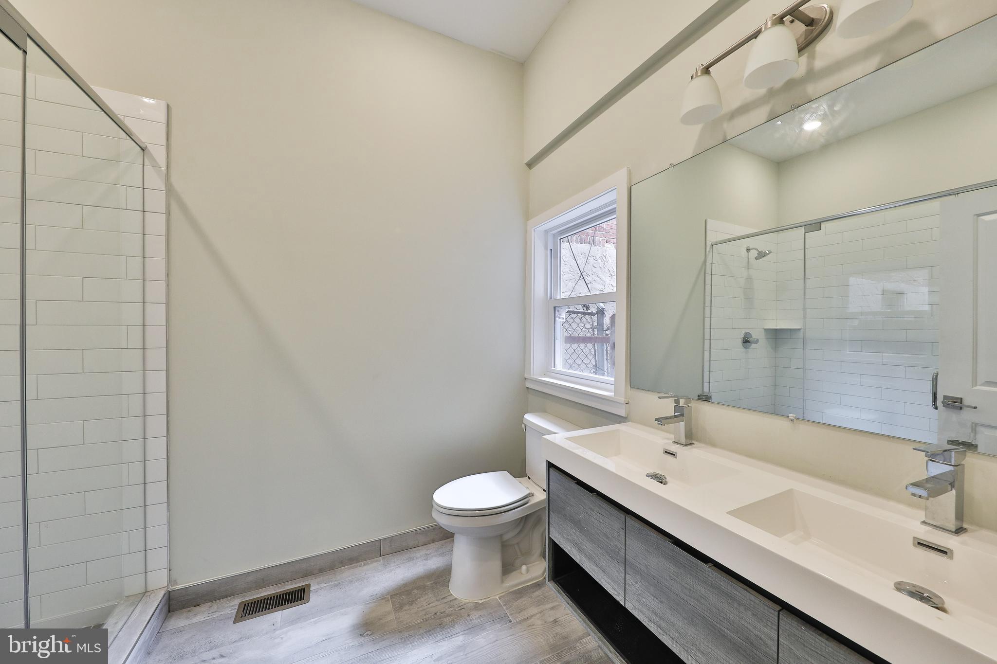 FAIRMOUNT - Residential