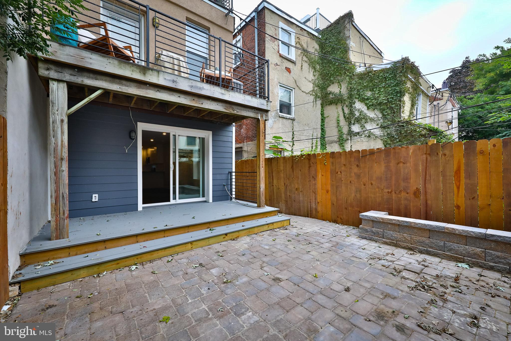 FAIRMOUNT - Residential