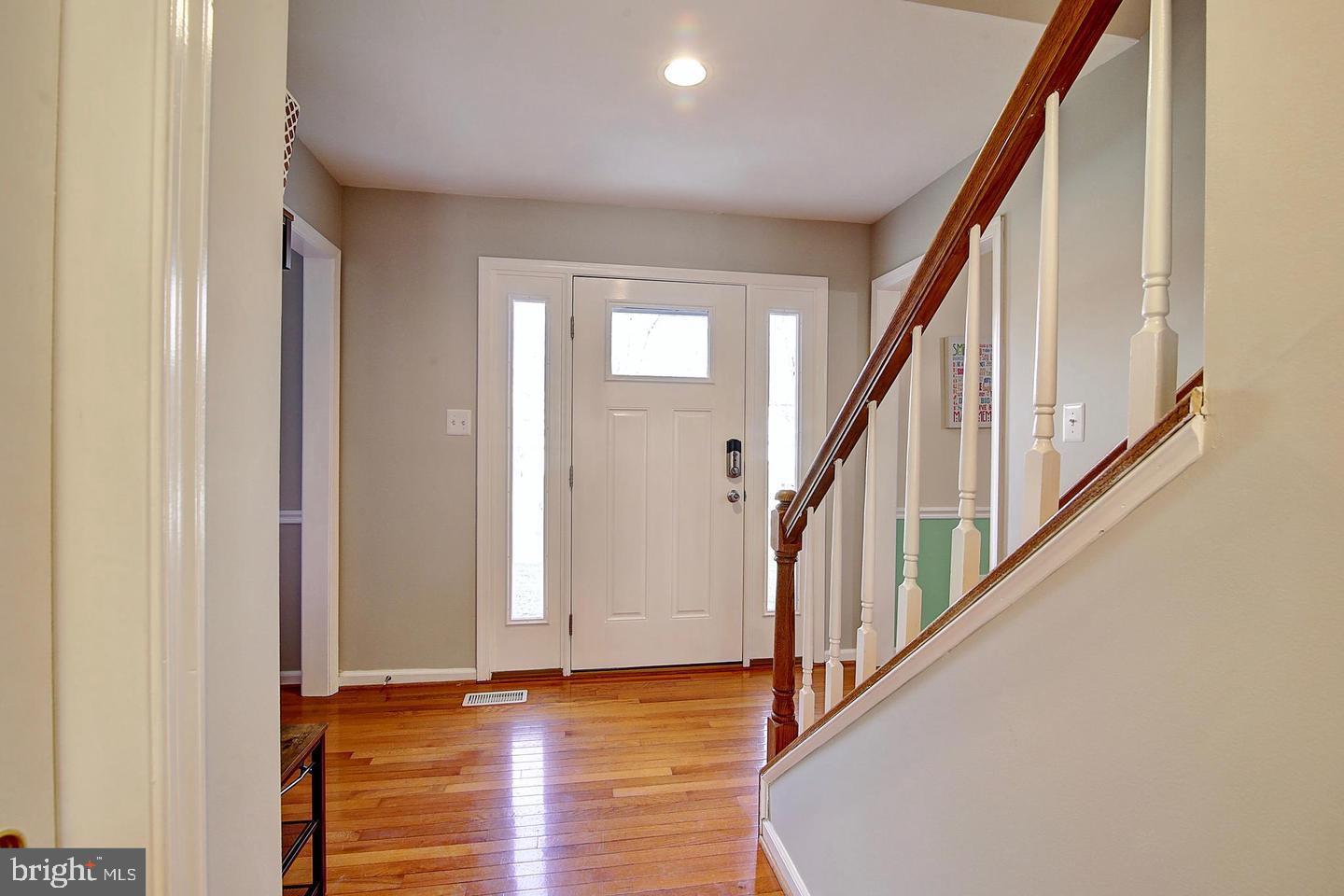 BROAD OAKS - Residential Lease