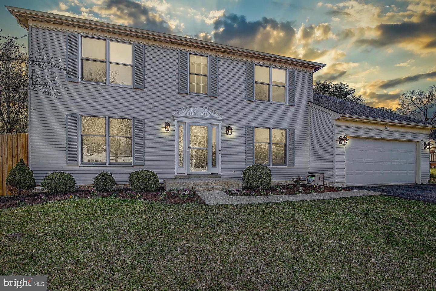 BROAD OAKS - Residential Lease