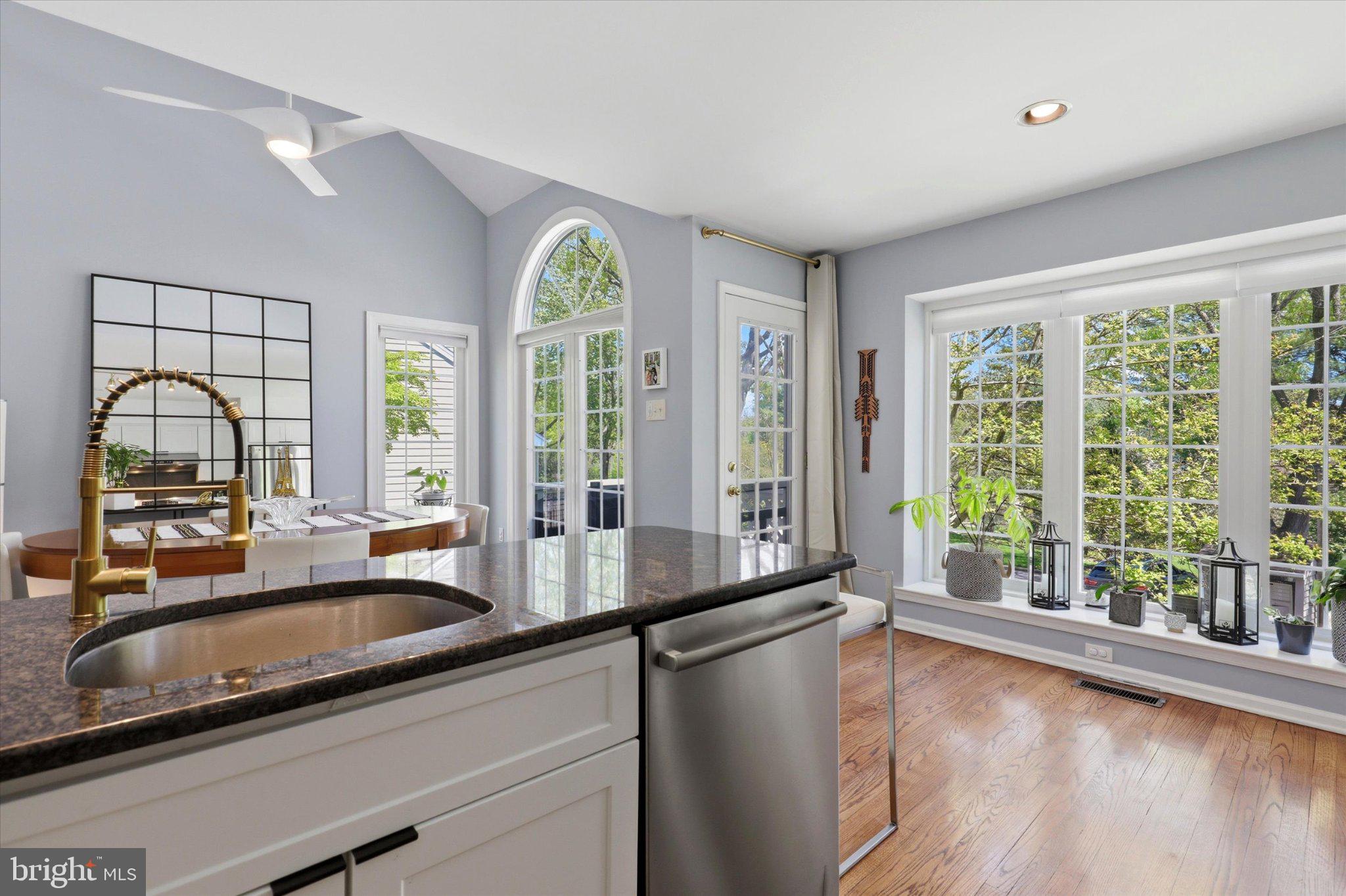 CHESTERBROOK/NEWPO - Residential
