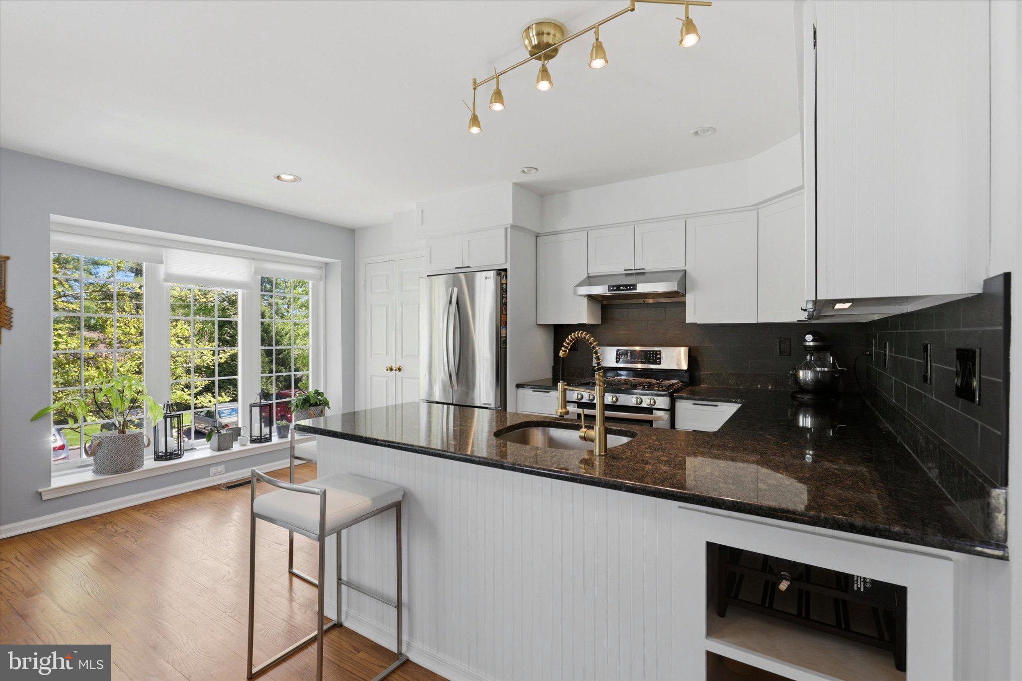 CHESTERBROOK/NEWPO - Residential
