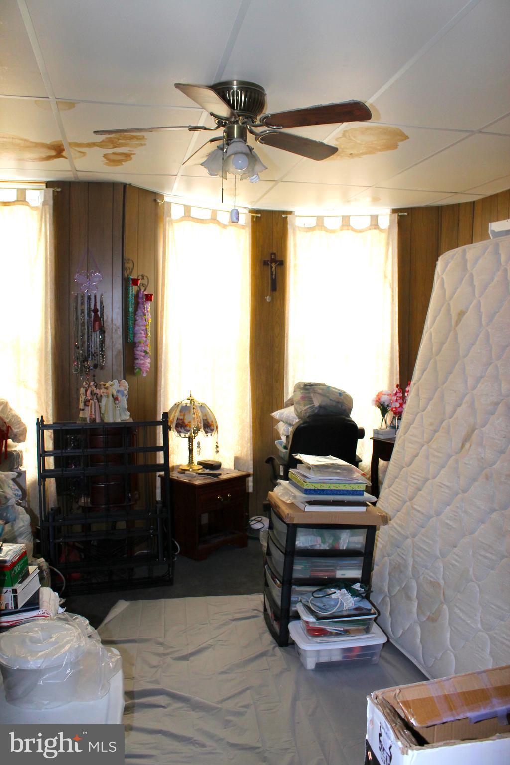 RIVERSIDE - Residential