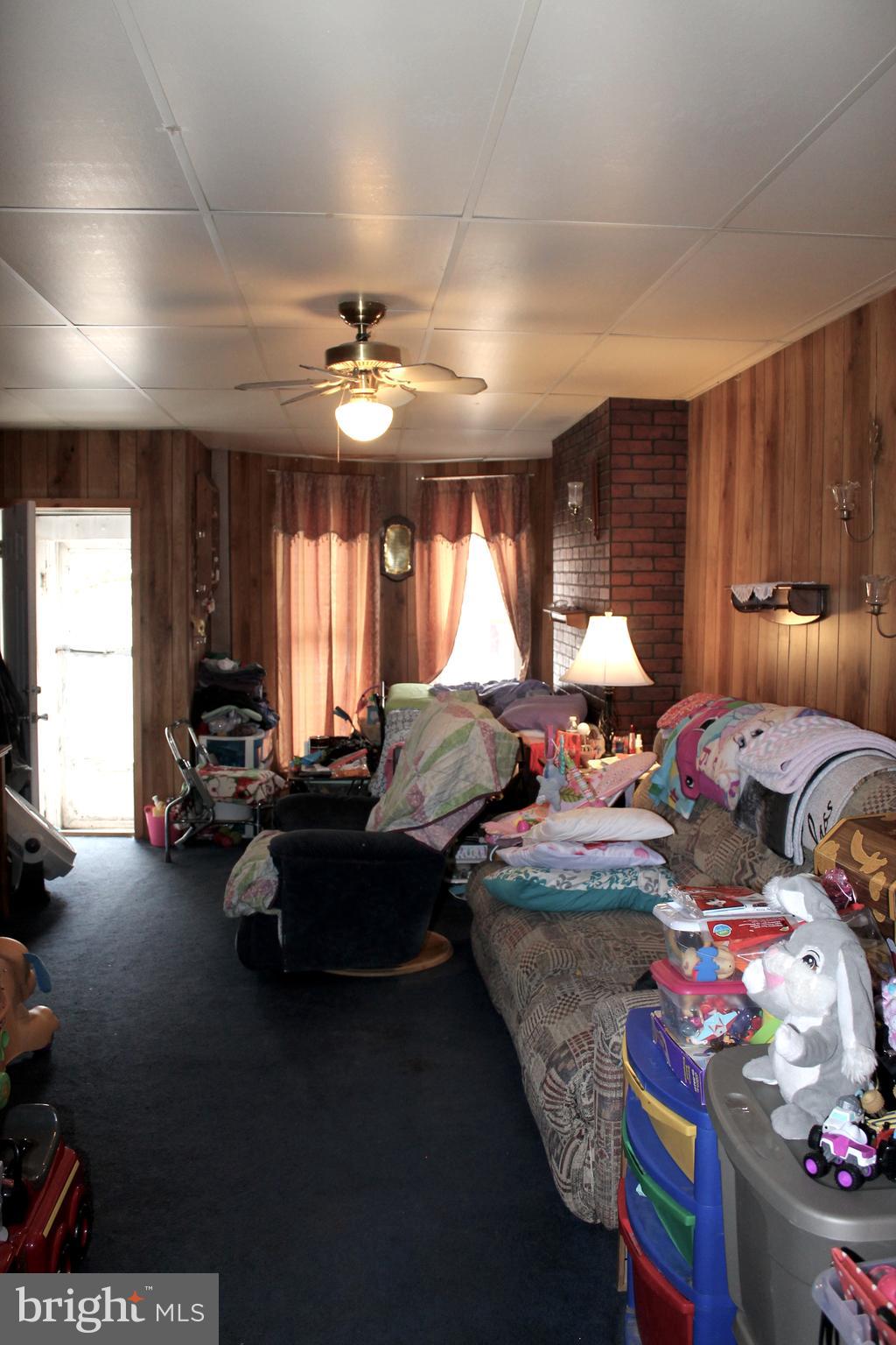 RIVERSIDE - Residential