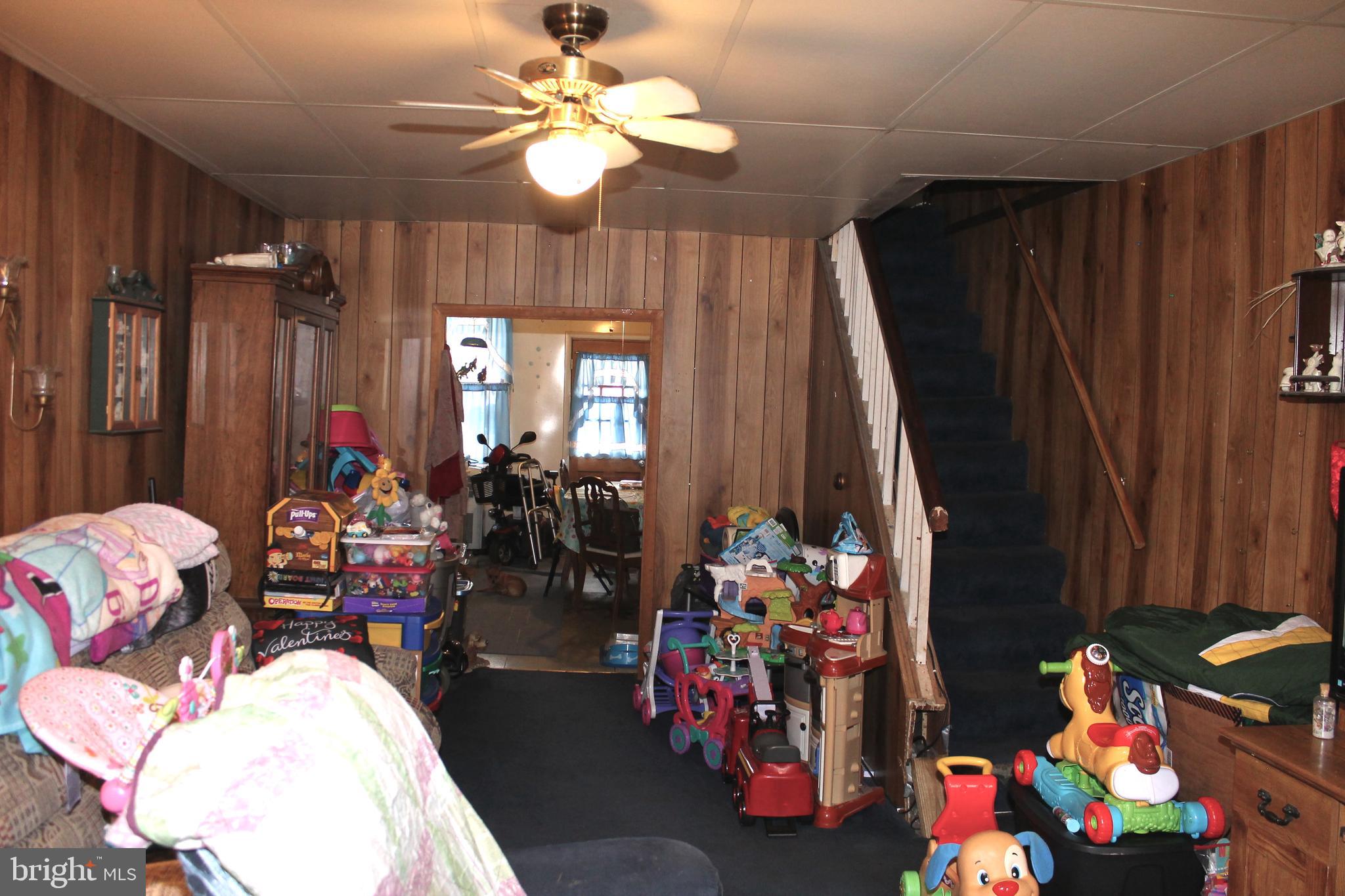 RIVERSIDE - Residential