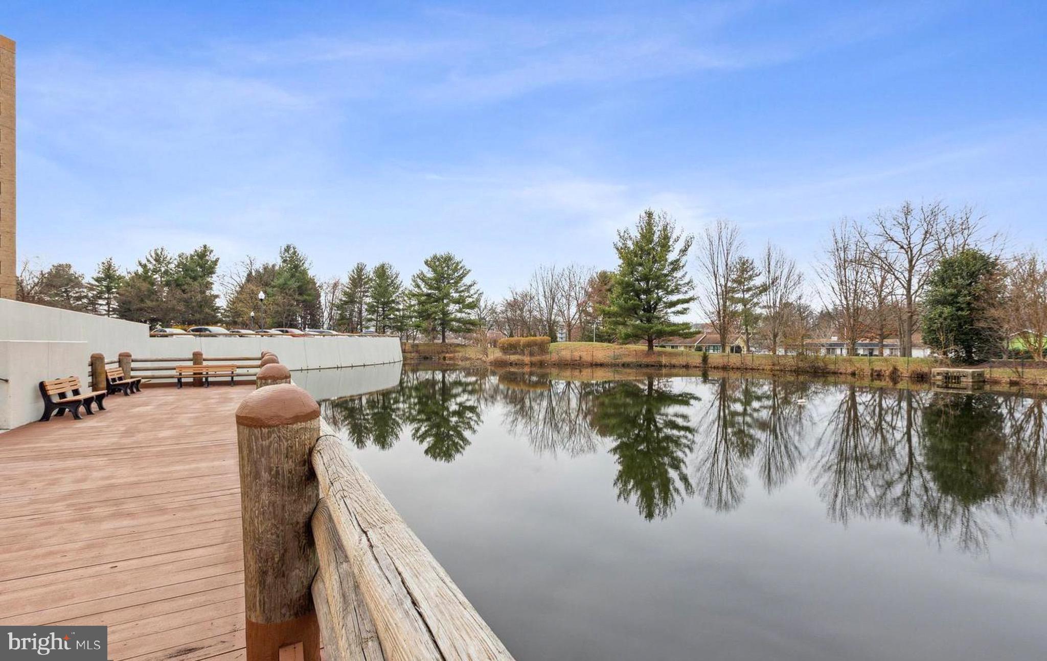 FAIRWAYS SOUTH - Residential