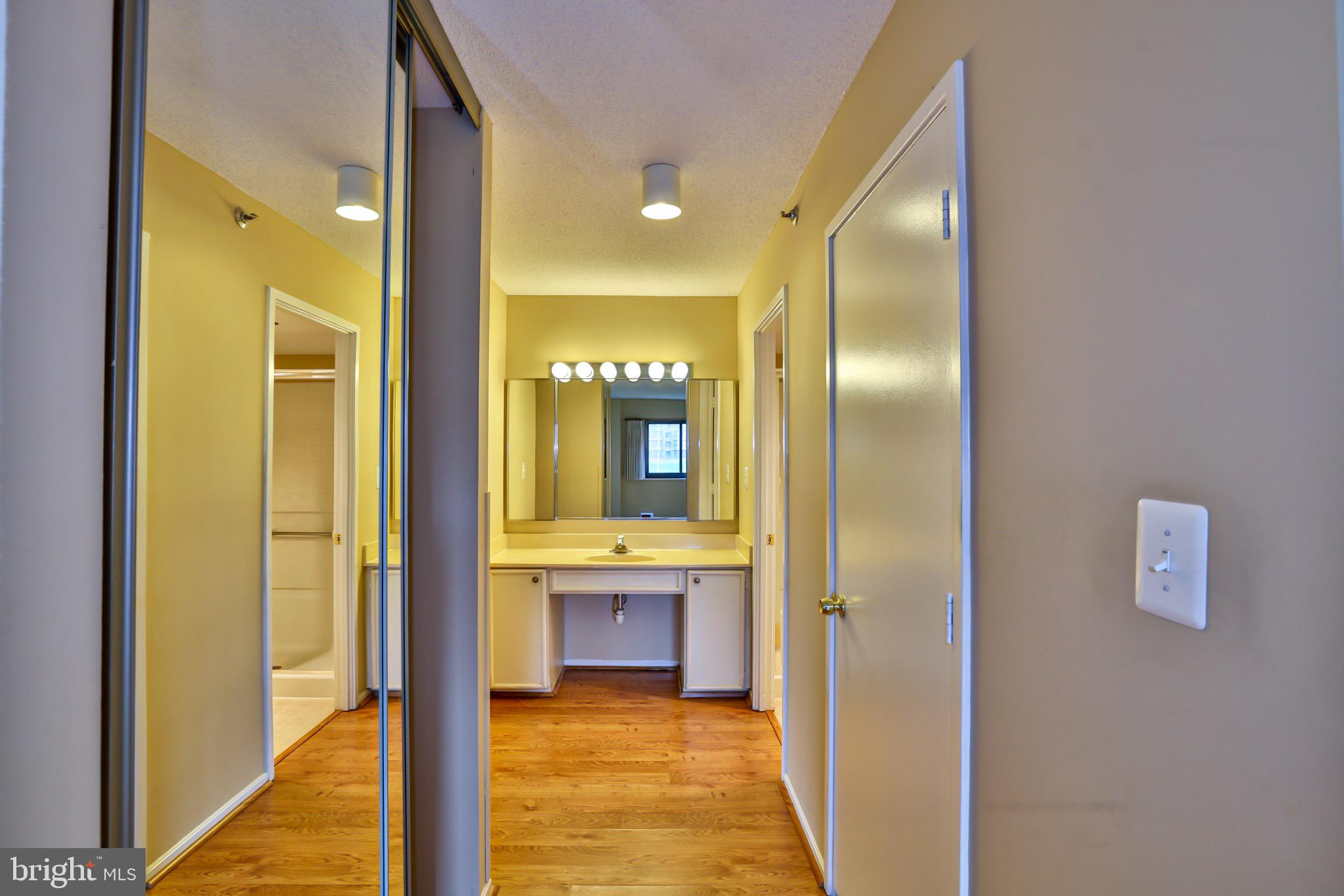 FAIRWAYS SOUTH - Residential