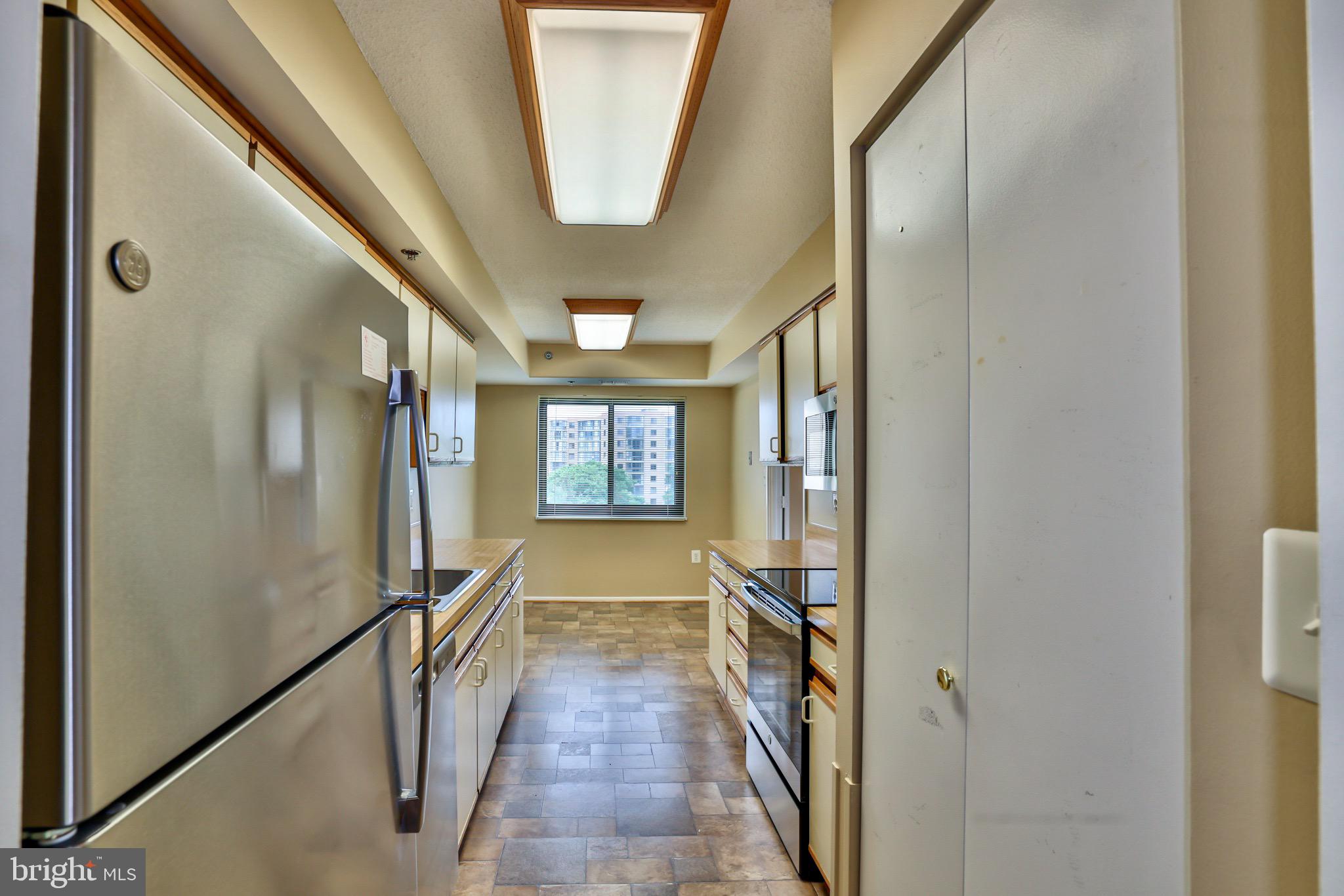 FAIRWAYS SOUTH - Residential