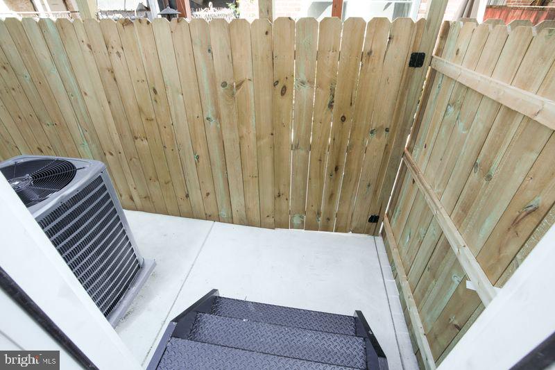 NORRIS SQUARE - Residential