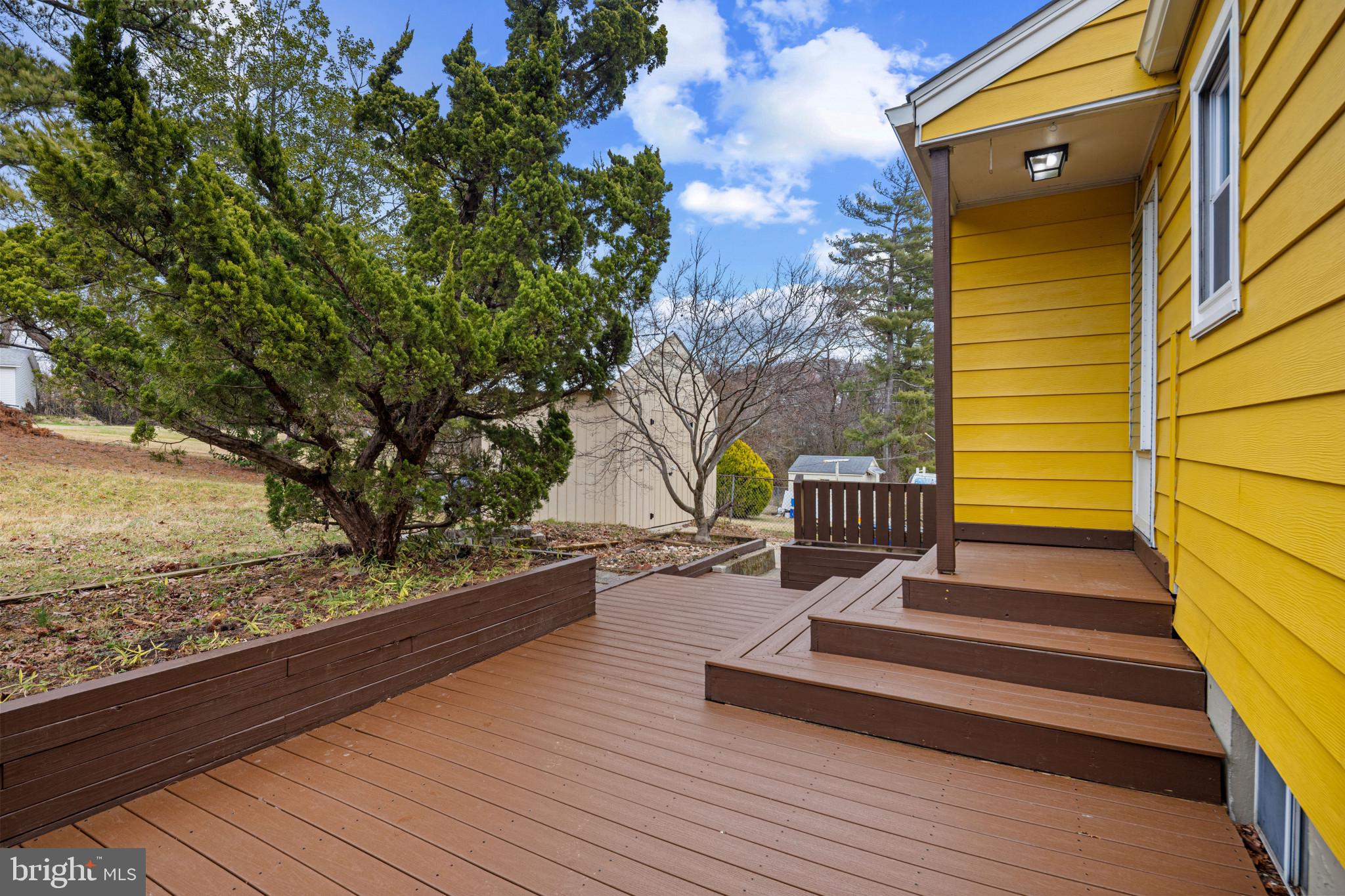 ROSELAND HEIGHTS - Residential