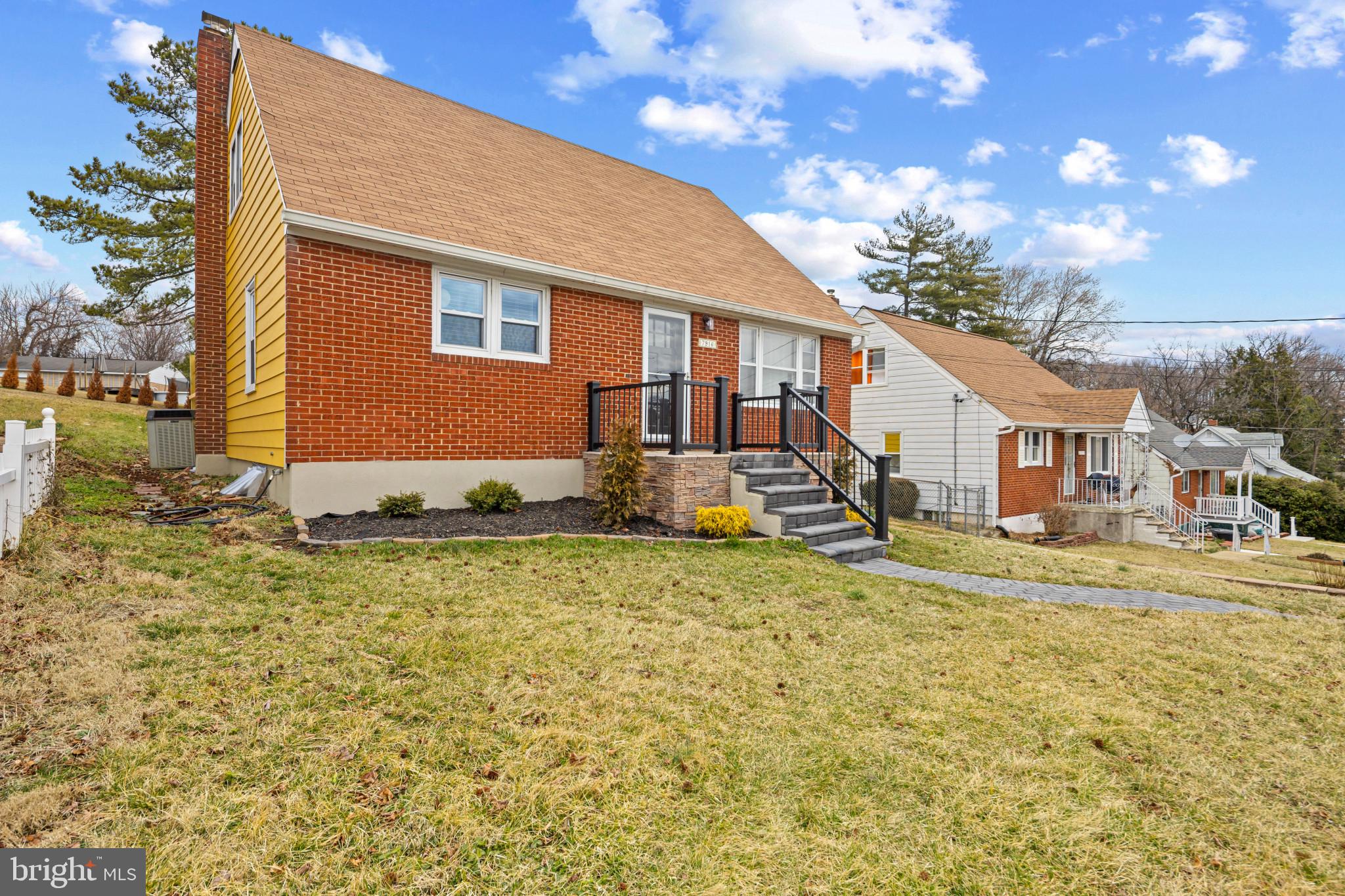 ROSELAND HEIGHTS - Residential