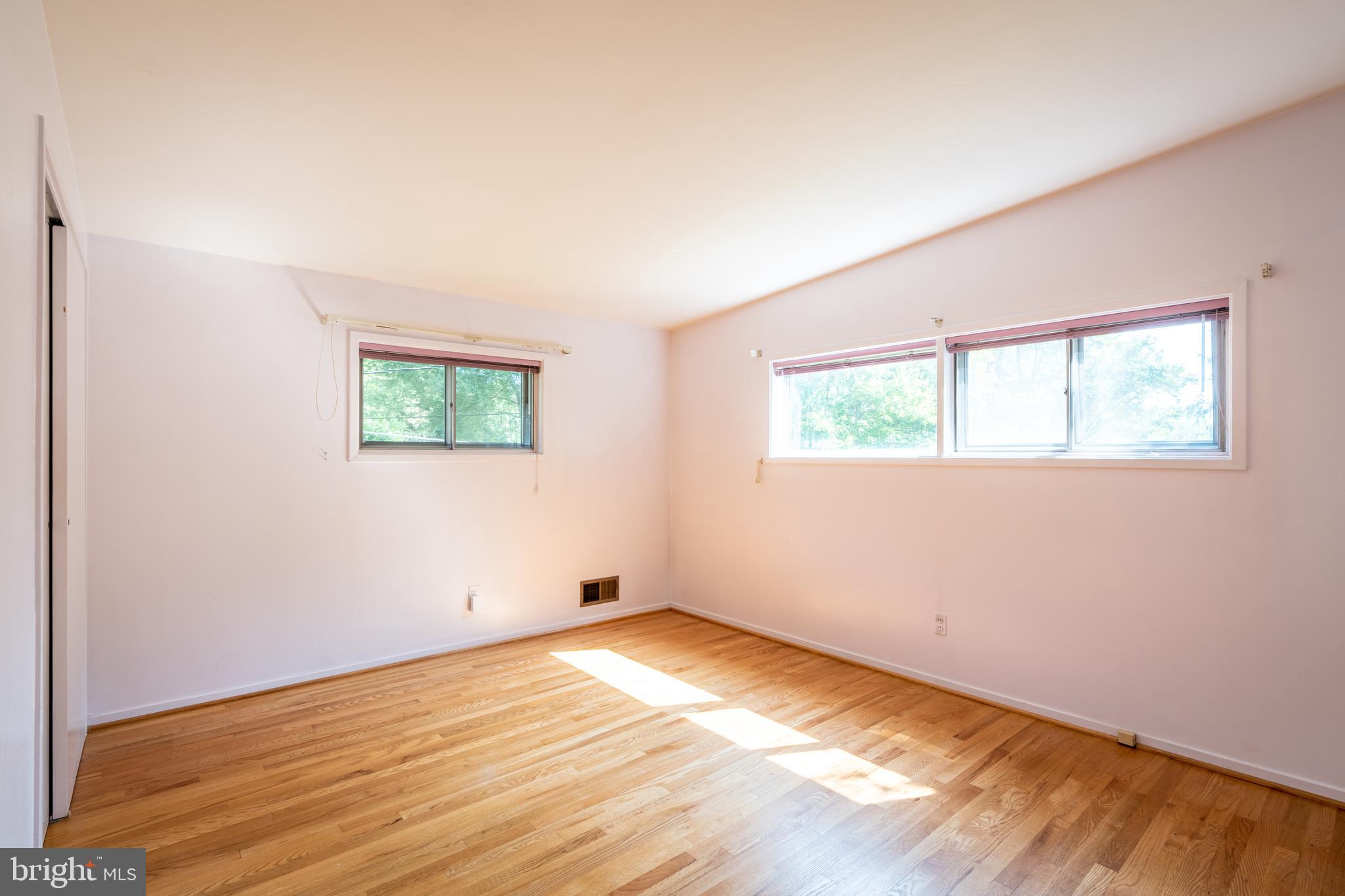 TWINBROOK FOREST - Residential