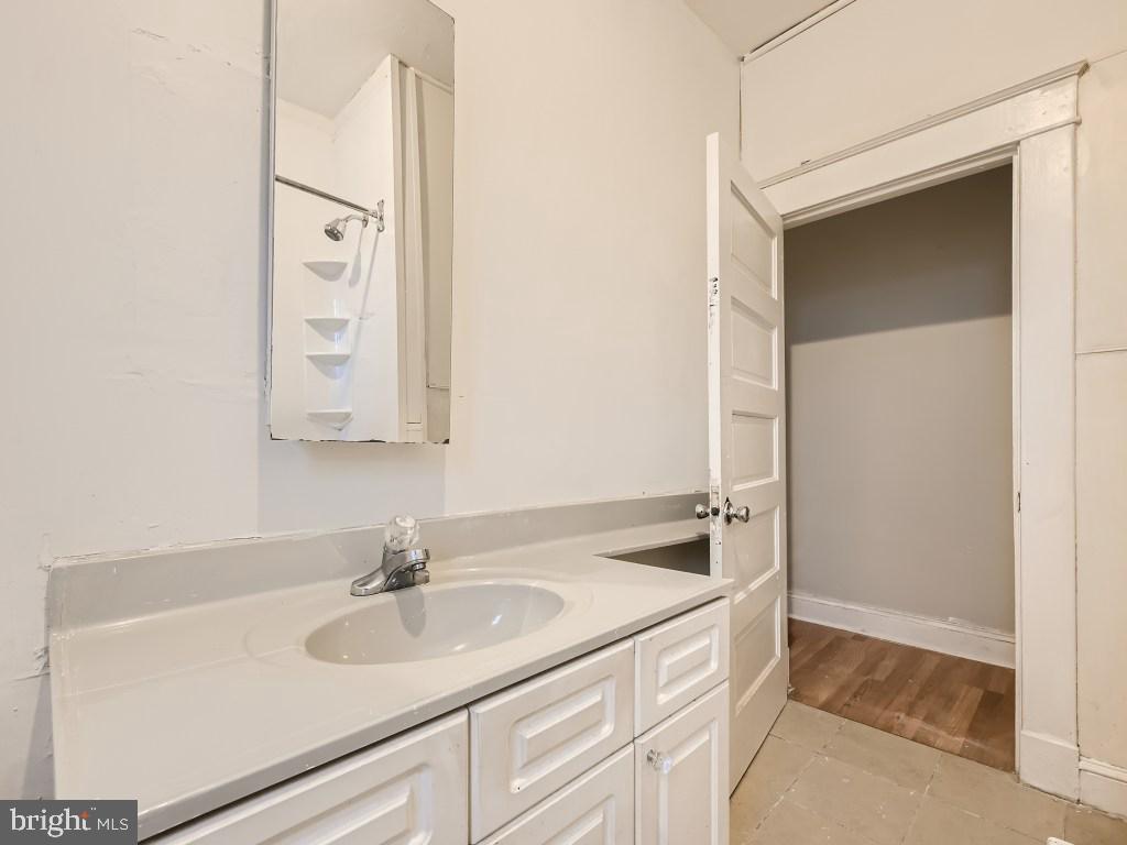 IRVINGTON - Residential