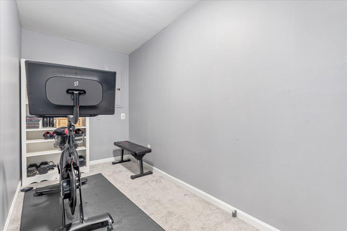 SOUTH RIDING - Residential