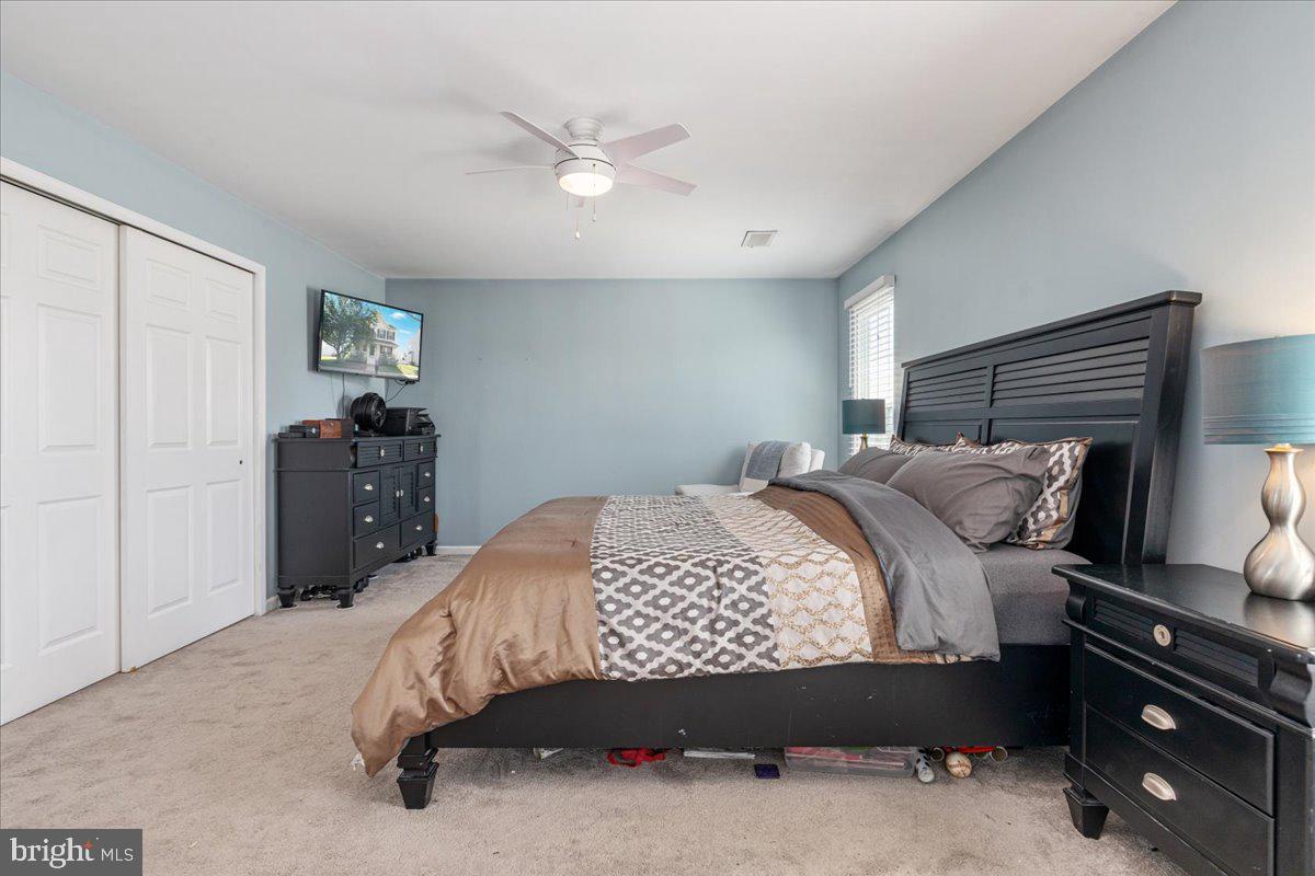 SOUTH RIDING - Residential