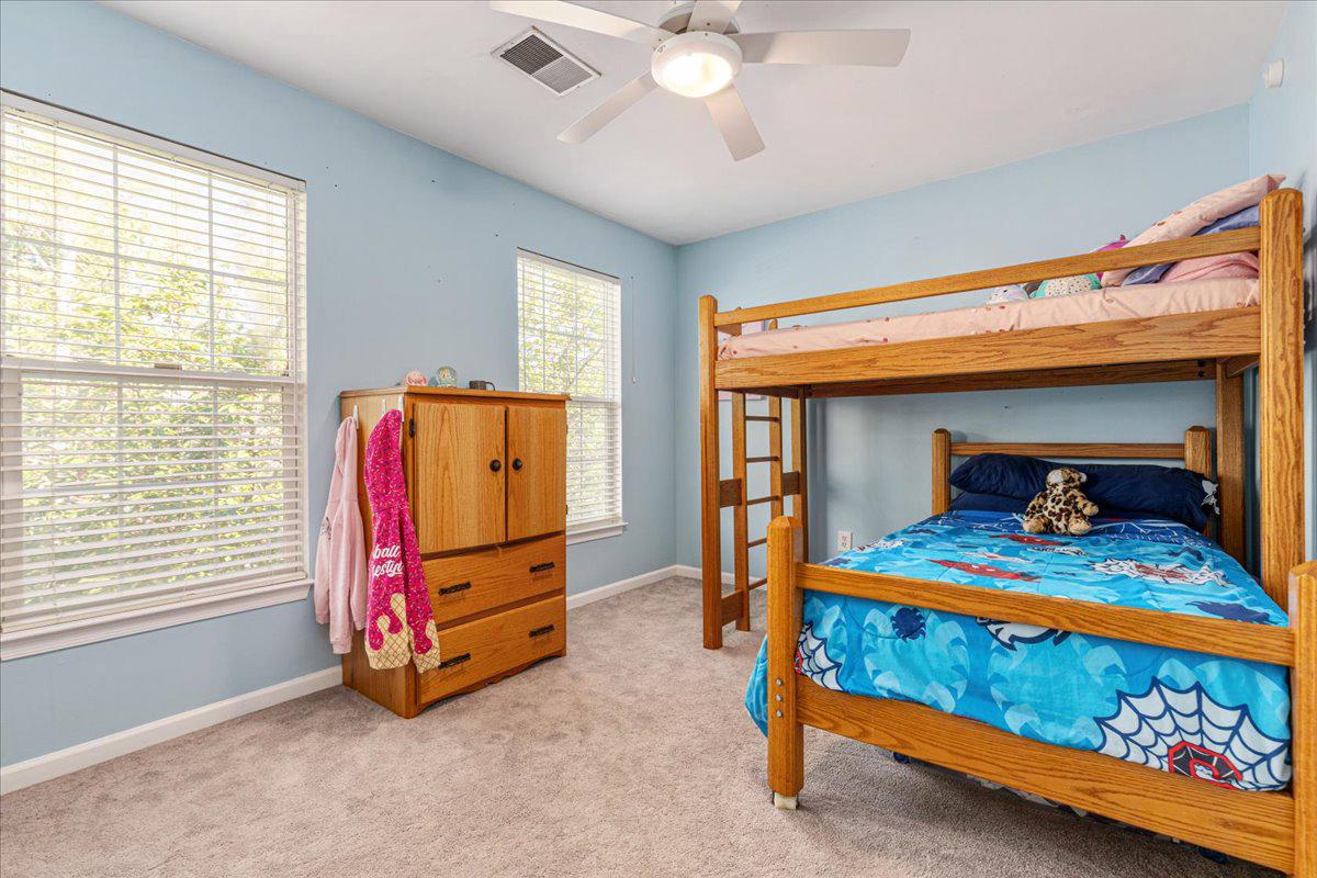 SOUTH RIDING - Residential