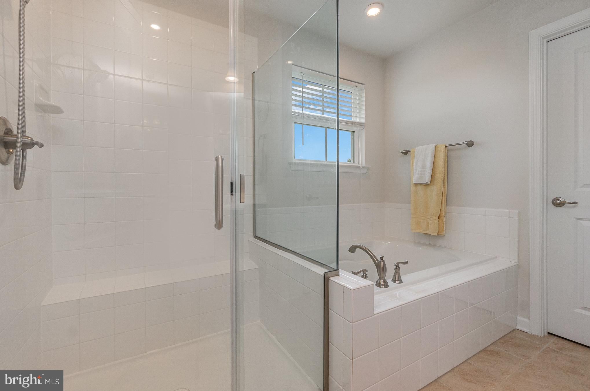 309 SUNRISE COURT