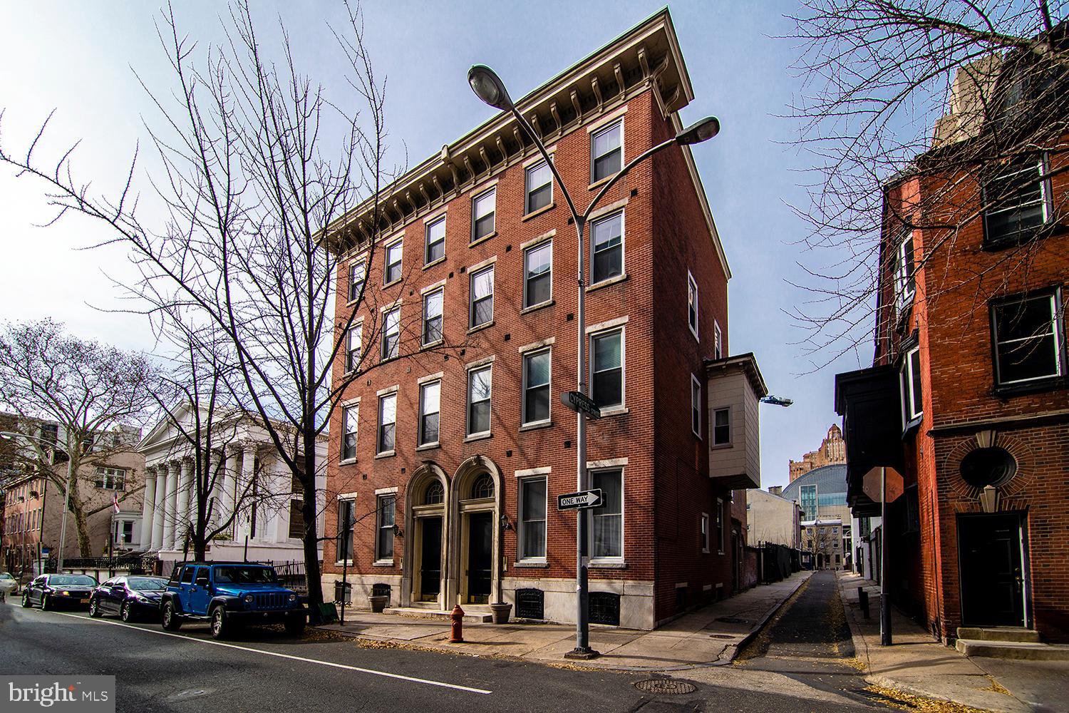 WASHINGTON SQ - Residential Lease