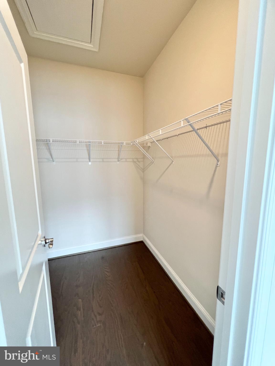 POTOMAC SHORES - Residential Lease