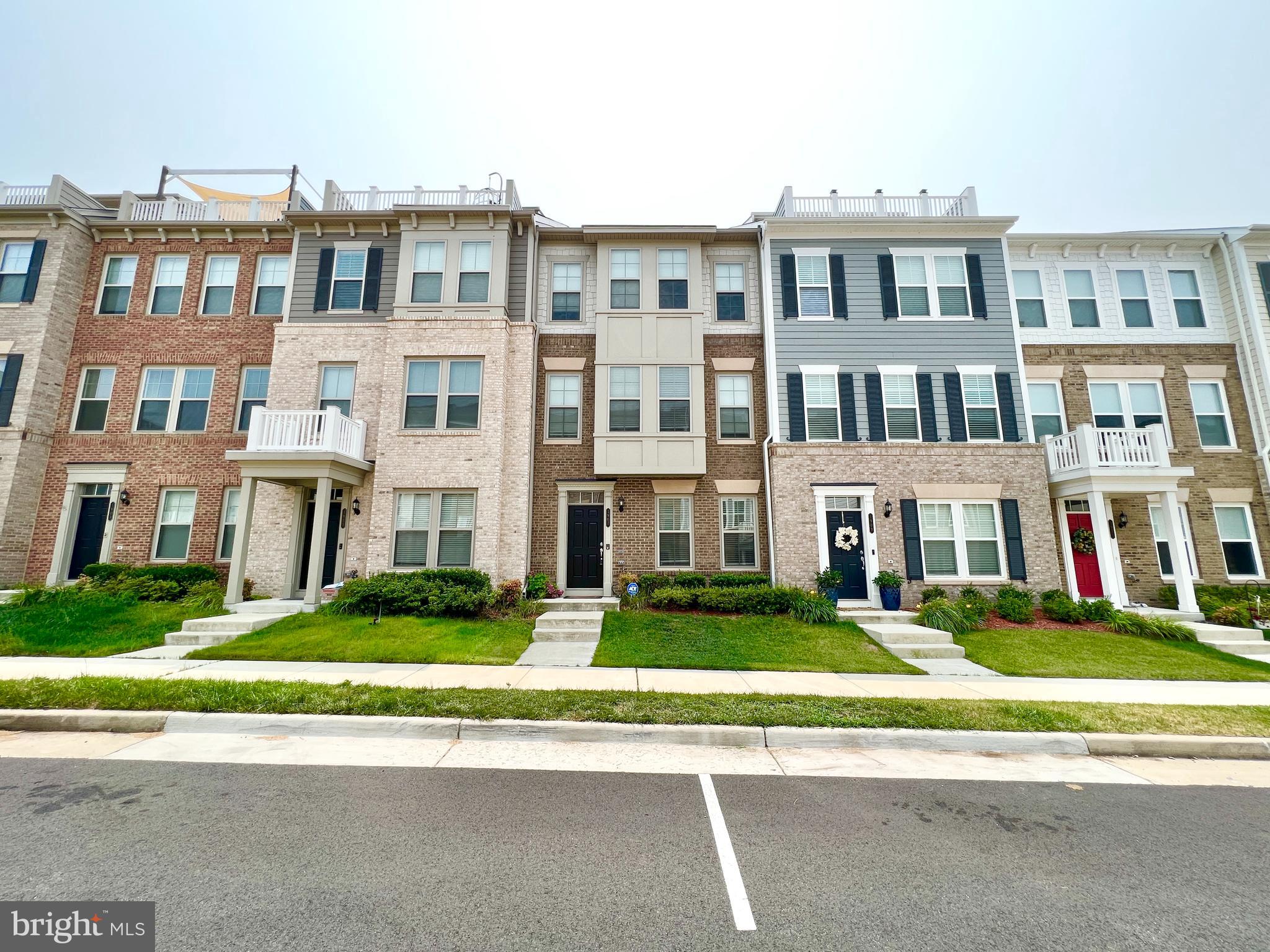 POTOMAC SHORES - Residential Lease