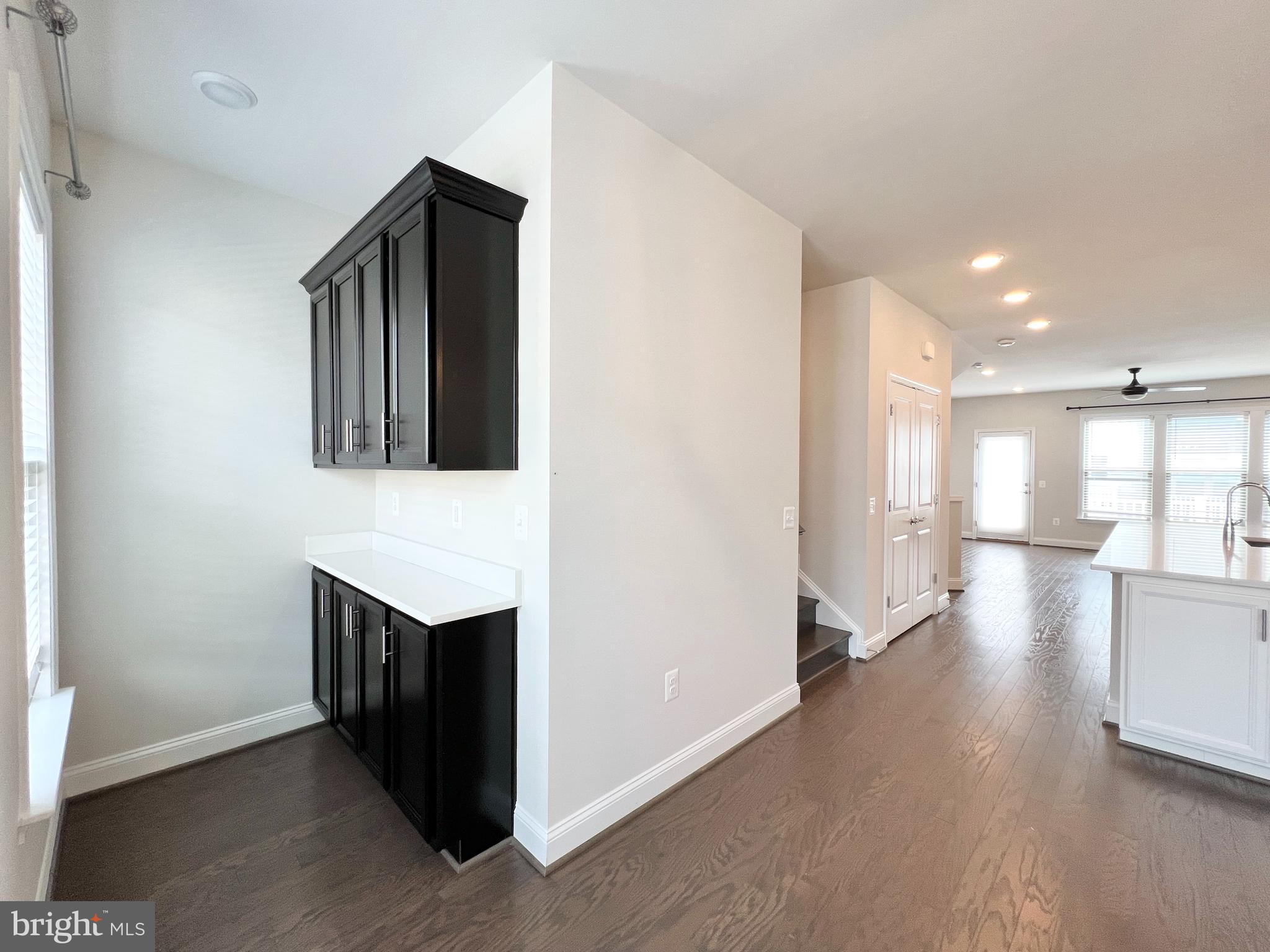 POTOMAC SHORES - Residential Lease