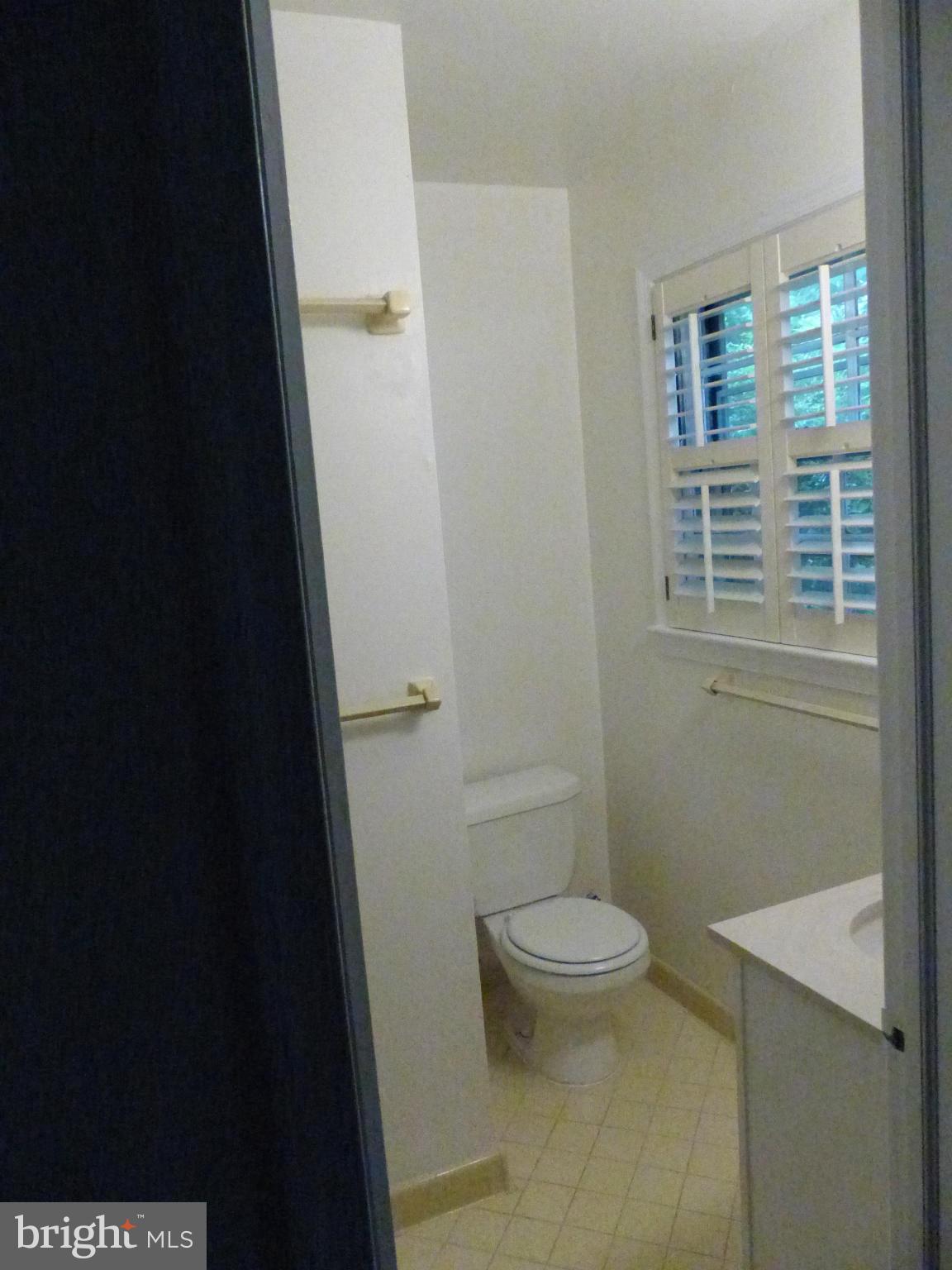 RIVER OAKS - Residential