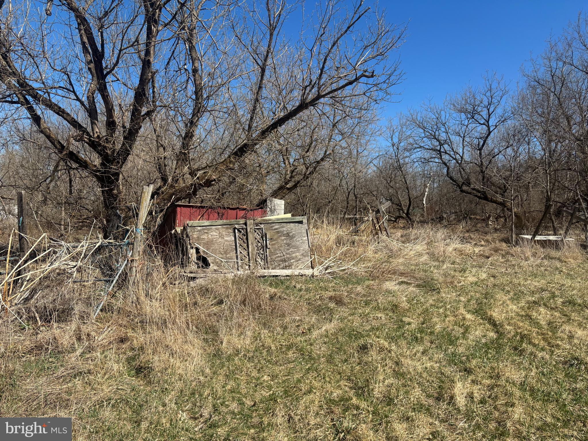 851 MINSI TRAIL