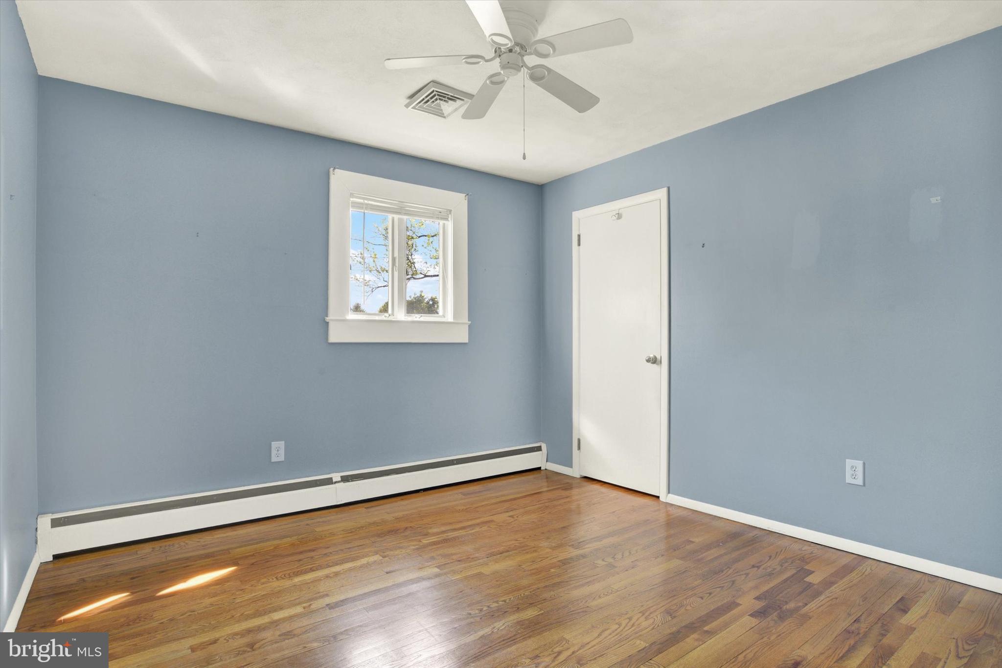 GREEN LANE FARMS - Residential