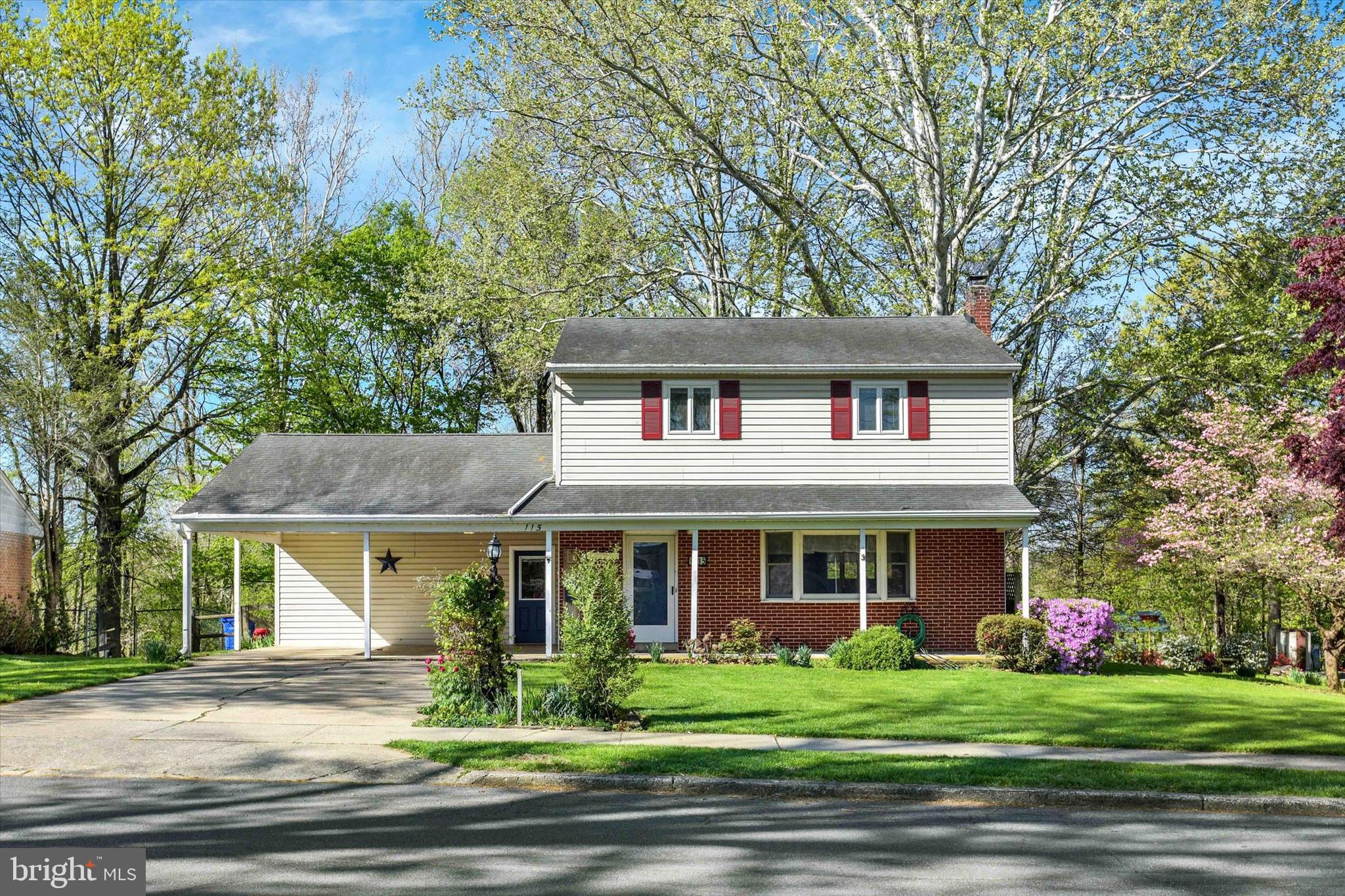 GREEN LANE FARMS - Residential