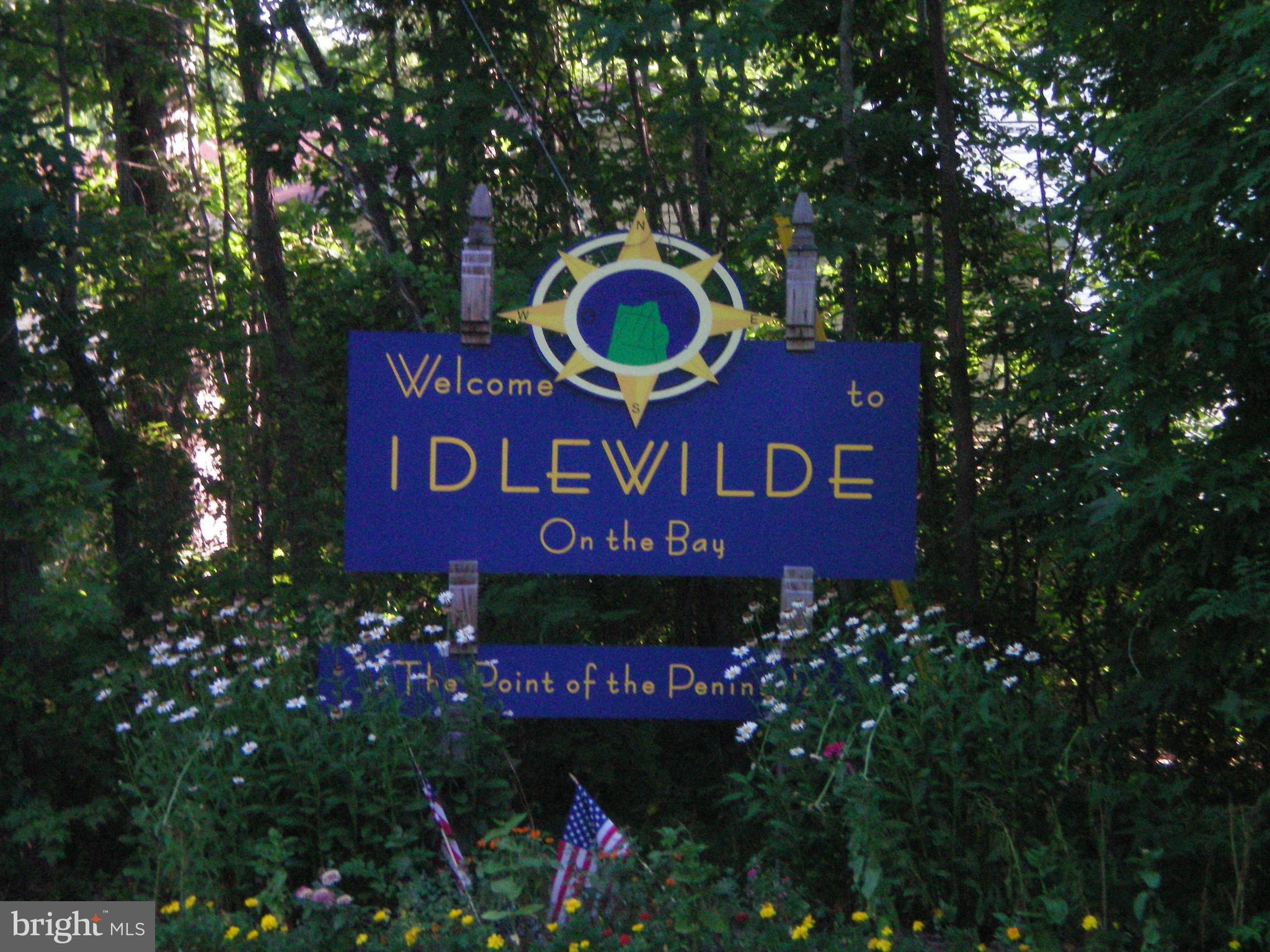 IDLEWILDE ON THE BAY - Residential