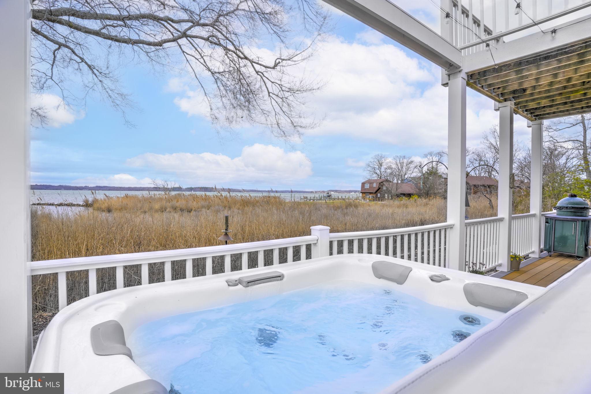 IDLEWILDE ON THE BAY - Residential