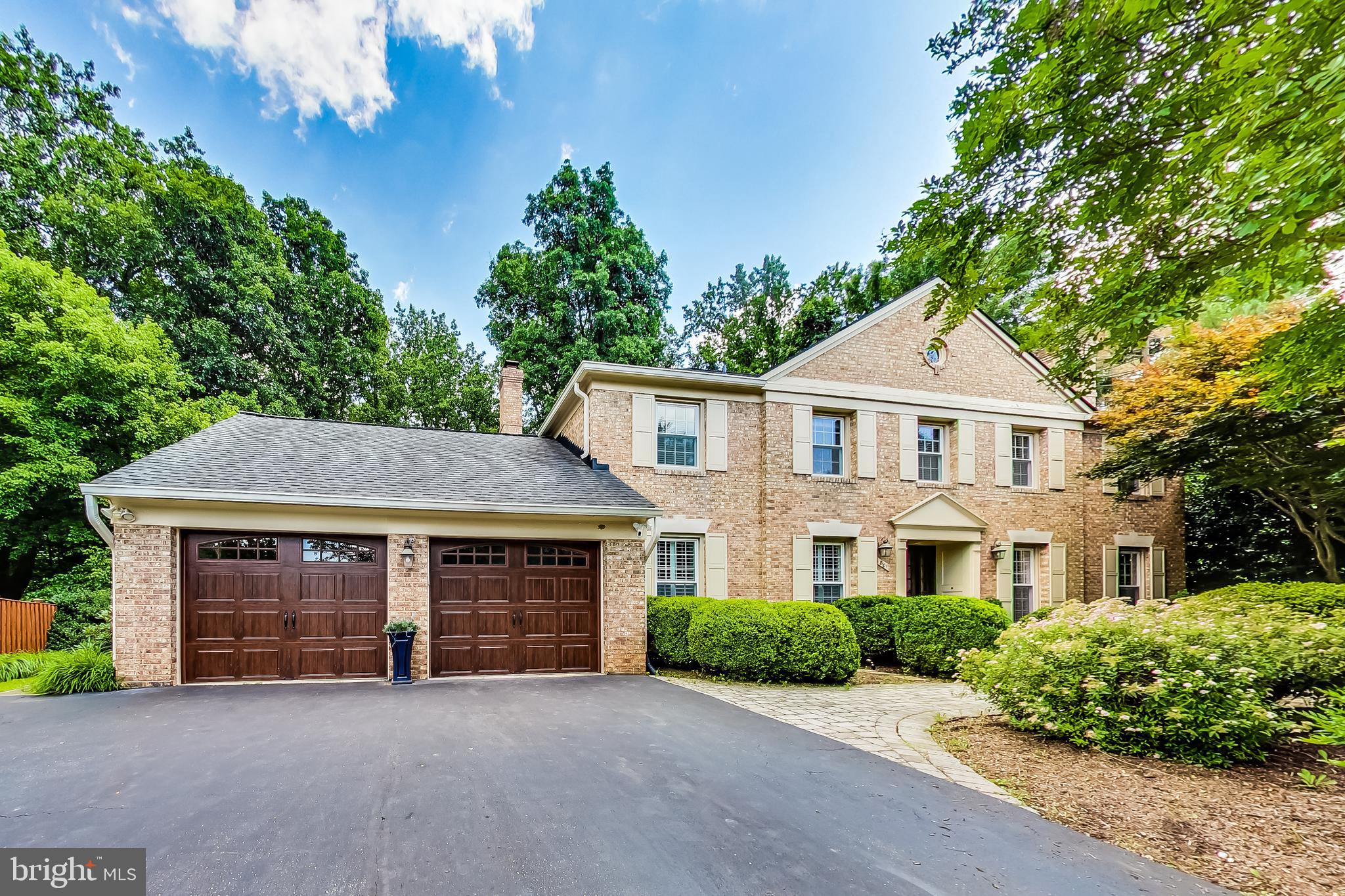 EAST GATE OF POTOMAC - Residential
