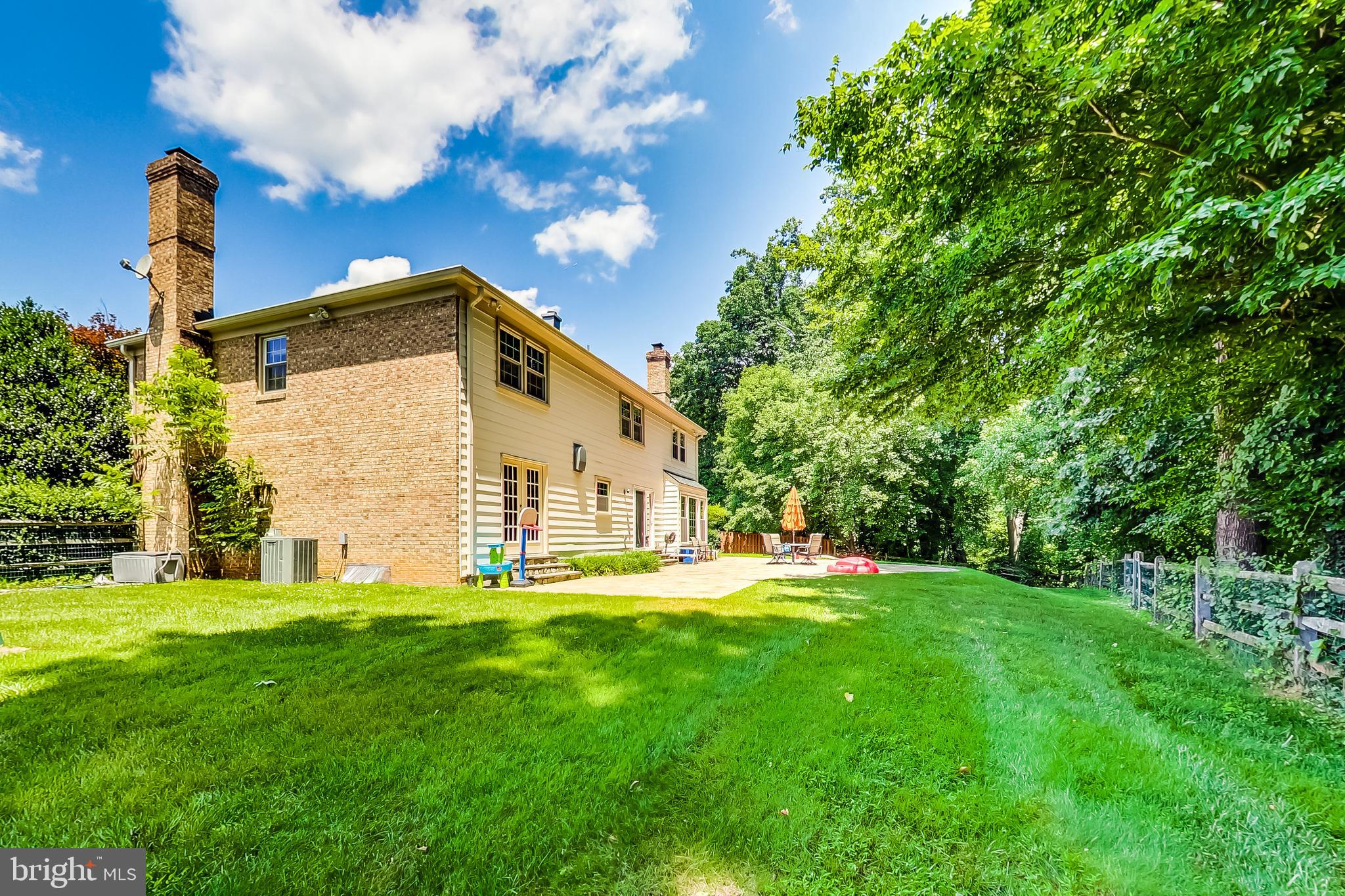 EAST GATE OF POTOMAC - Residential