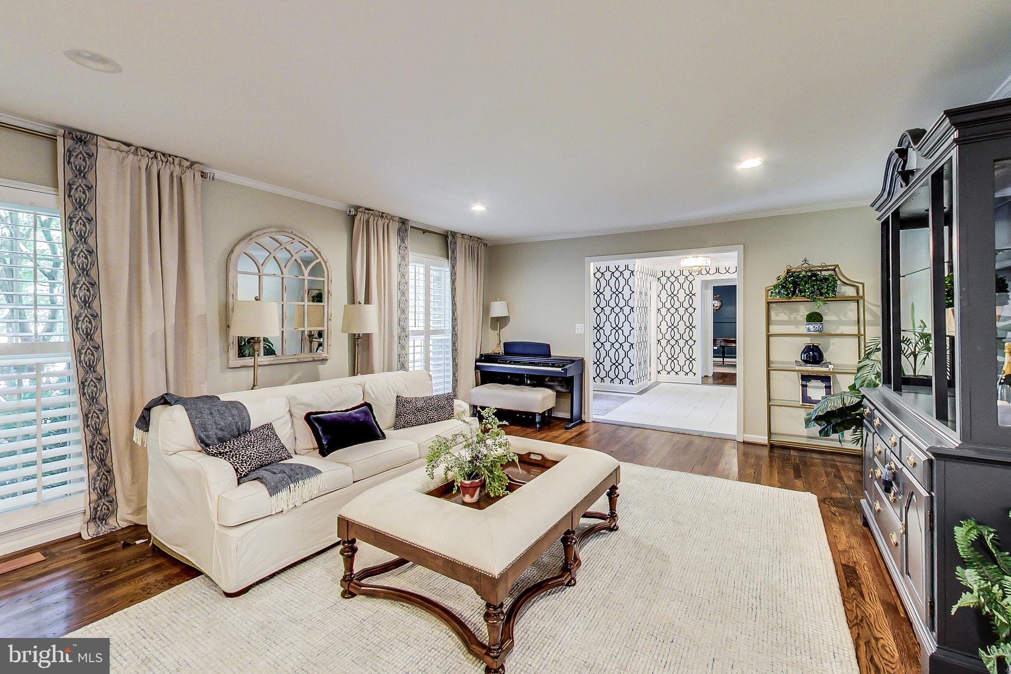 EAST GATE OF POTOMAC - Residential