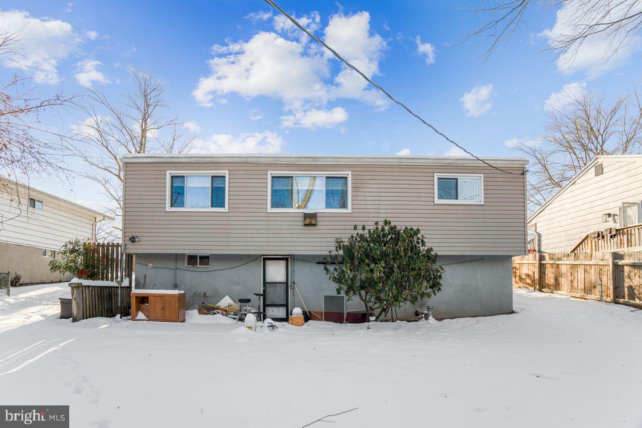 THE HIGHLANDS - Residential