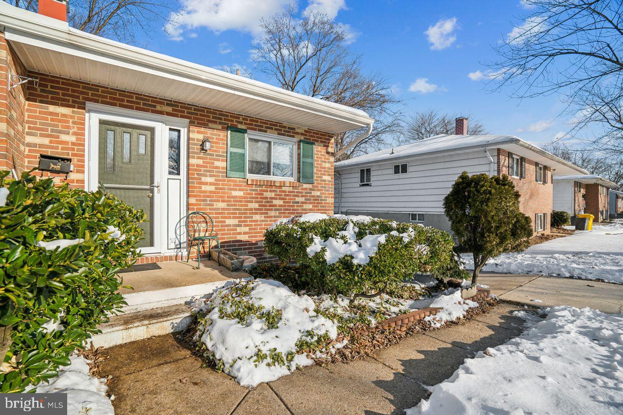 THE HIGHLANDS - Residential