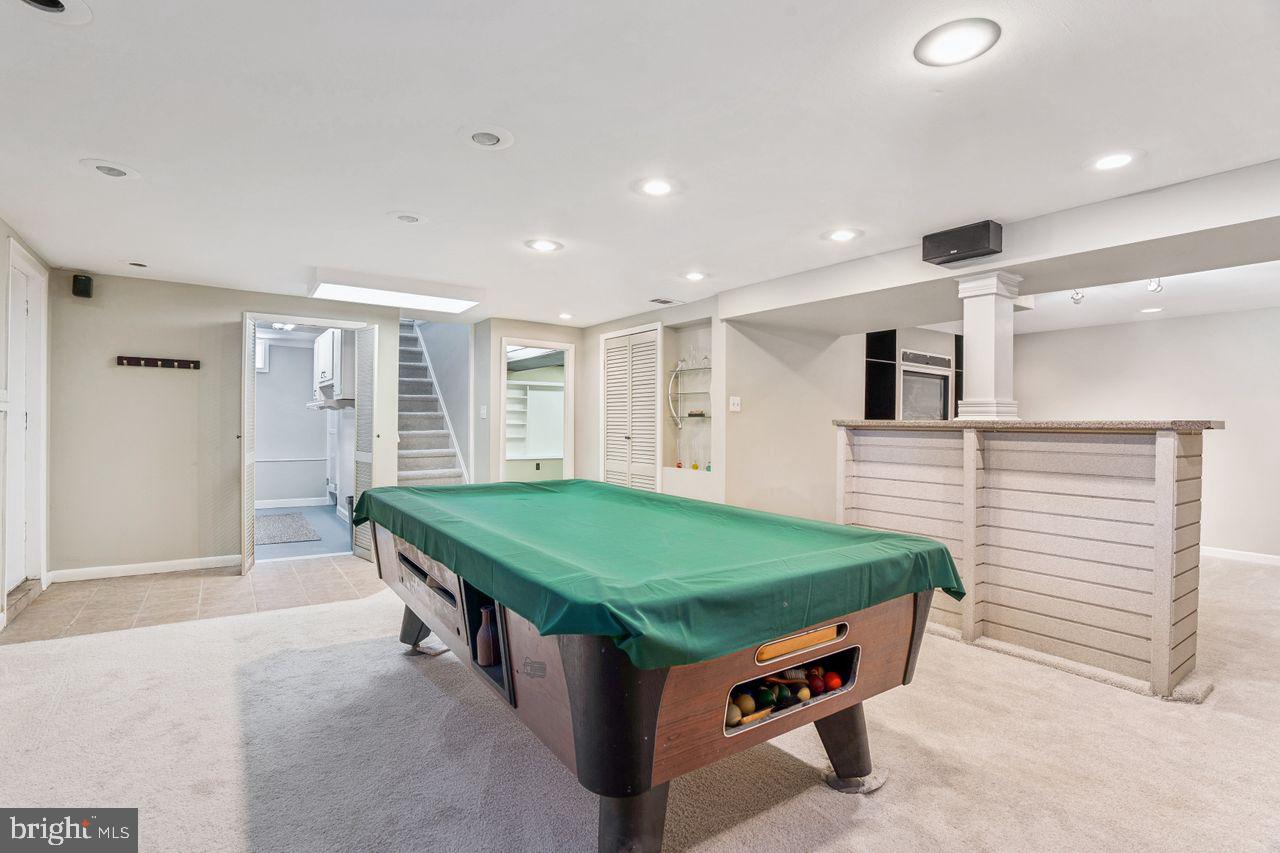 THE HIGHLANDS - Residential