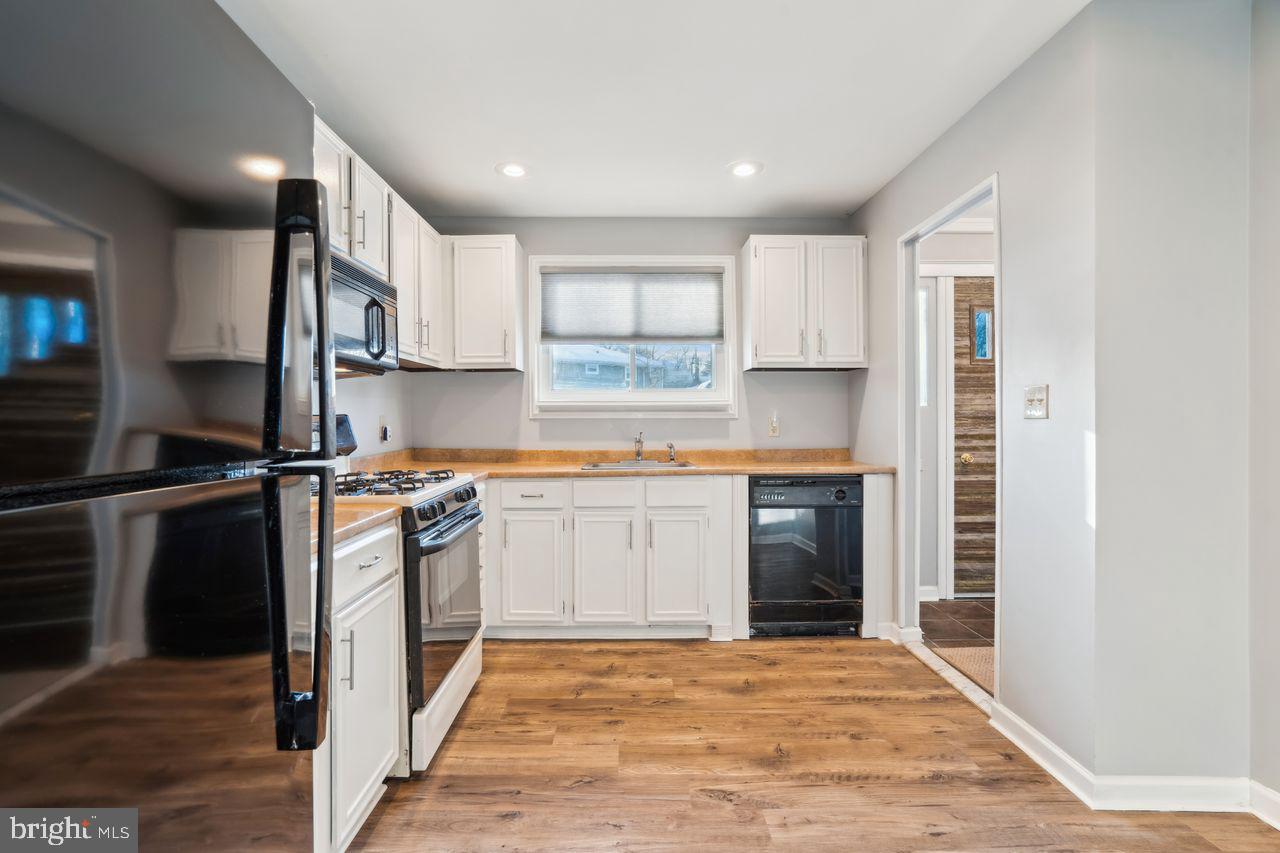 THE HIGHLANDS - Residential