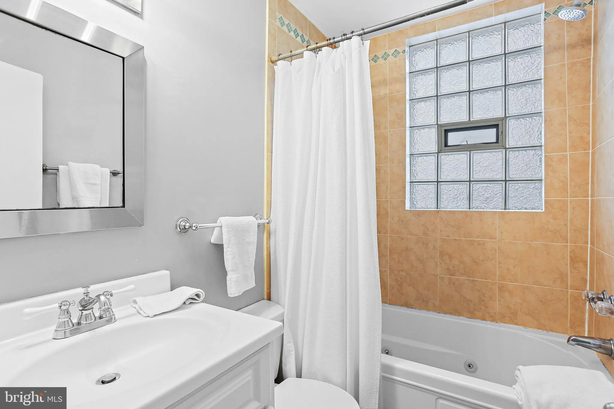 Additional image 30 of 1211 33rd Street NW Unit 1, Washington, DC 20007
