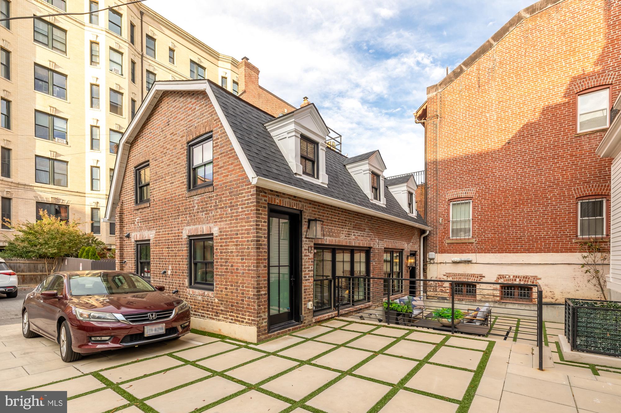 2007 WYOMING AVENUE NW 16
