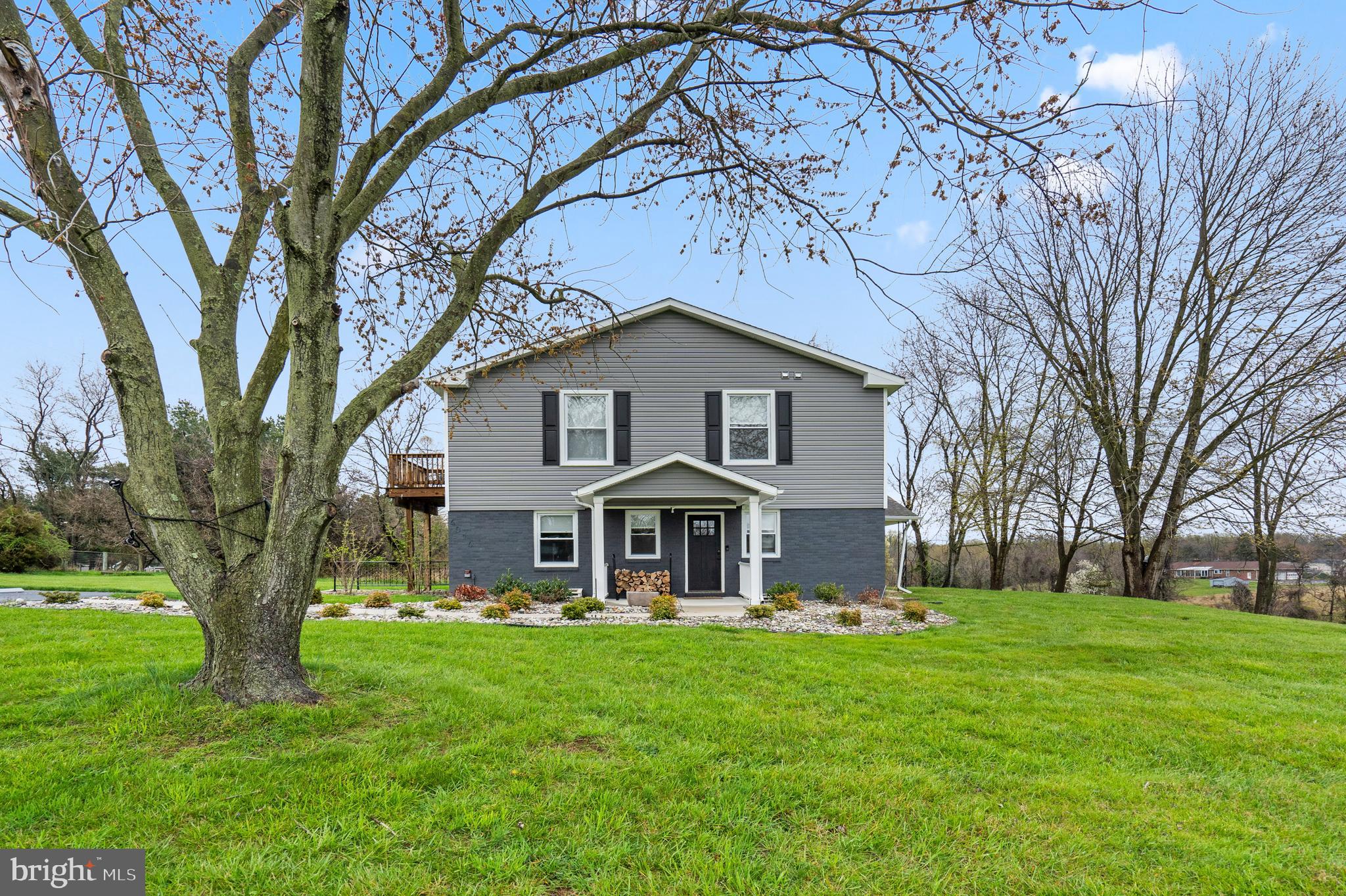 PERRY HALL - Residential