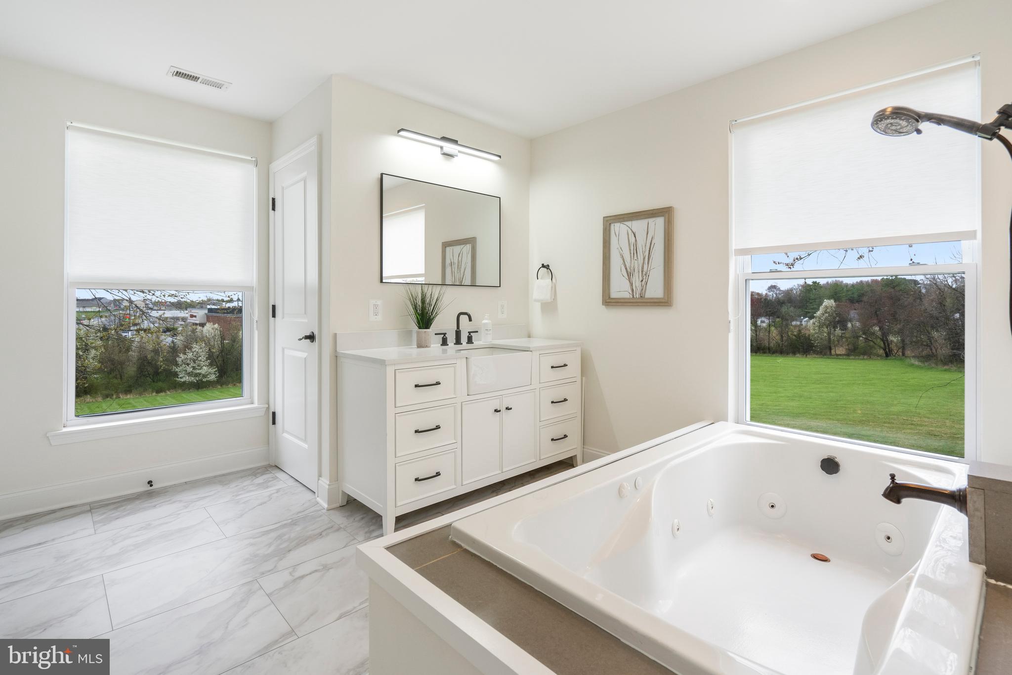 PERRY HALL - Residential