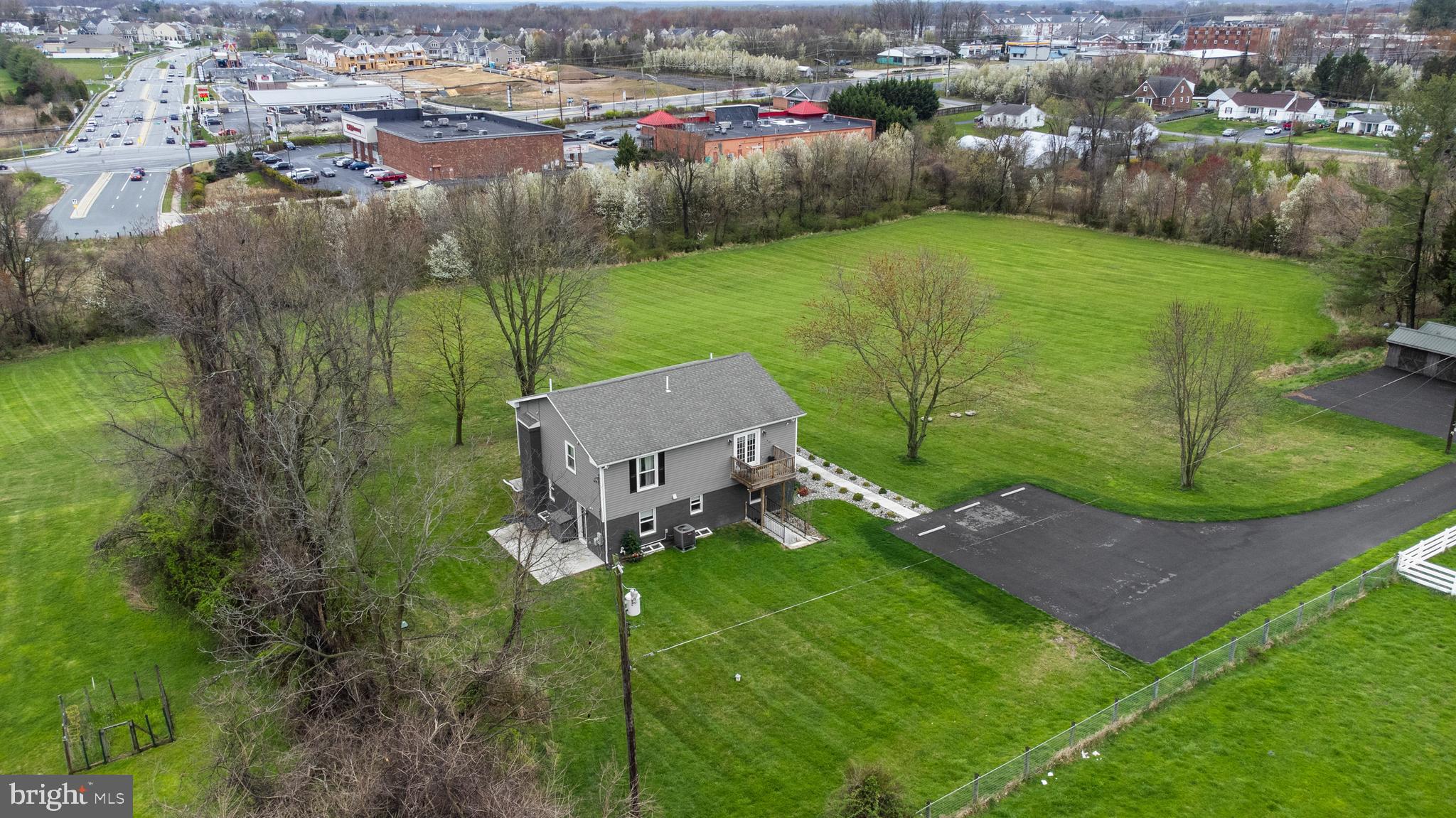 PERRY HALL - Residential