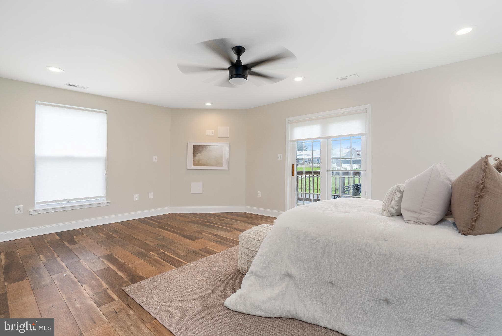 PERRY HALL - Residential