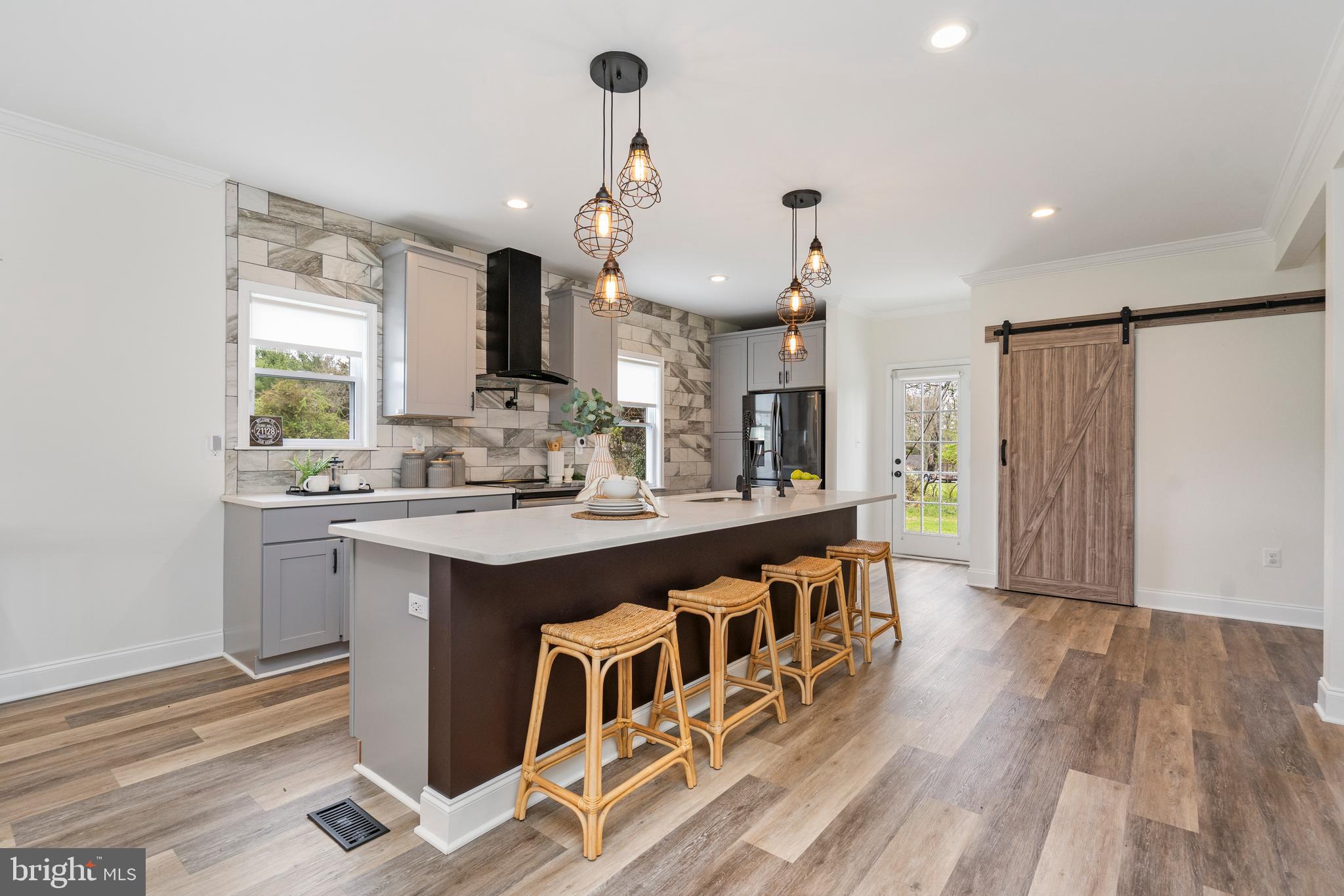 PERRY HALL - Residential