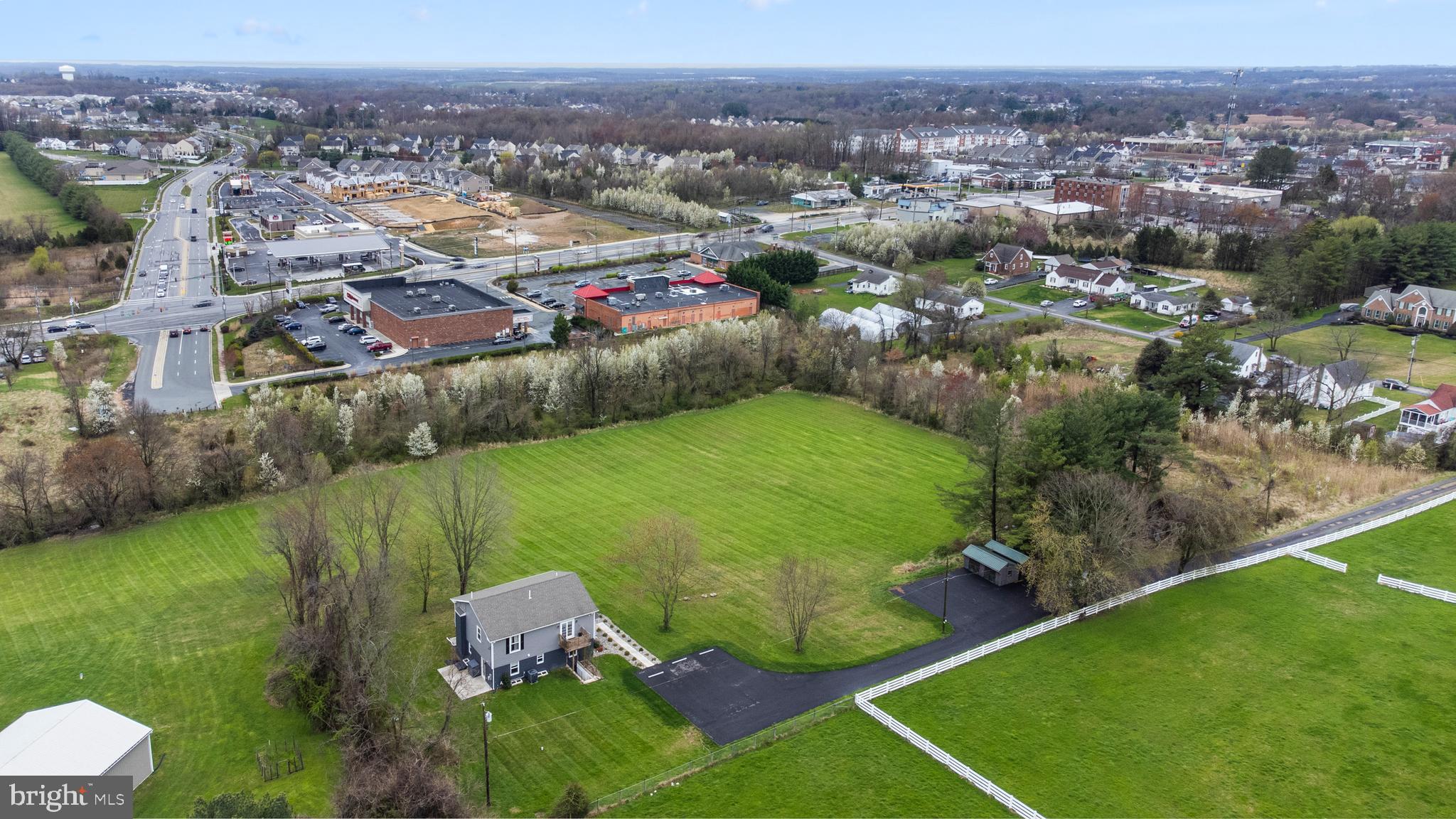 PERRY HALL - Residential