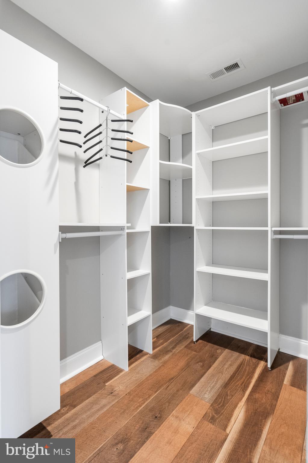 PERRY HALL - Residential