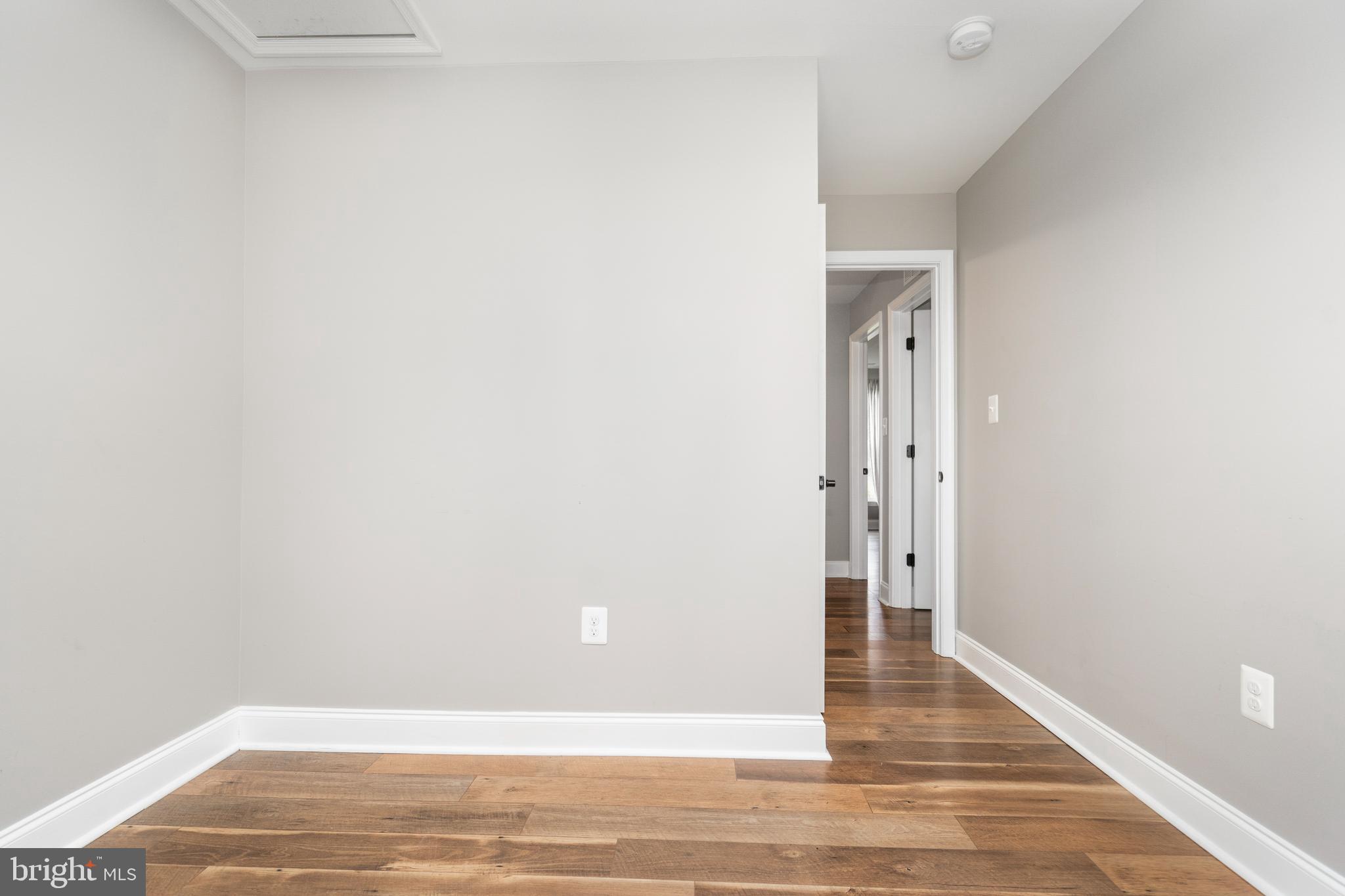 PERRY HALL - Residential