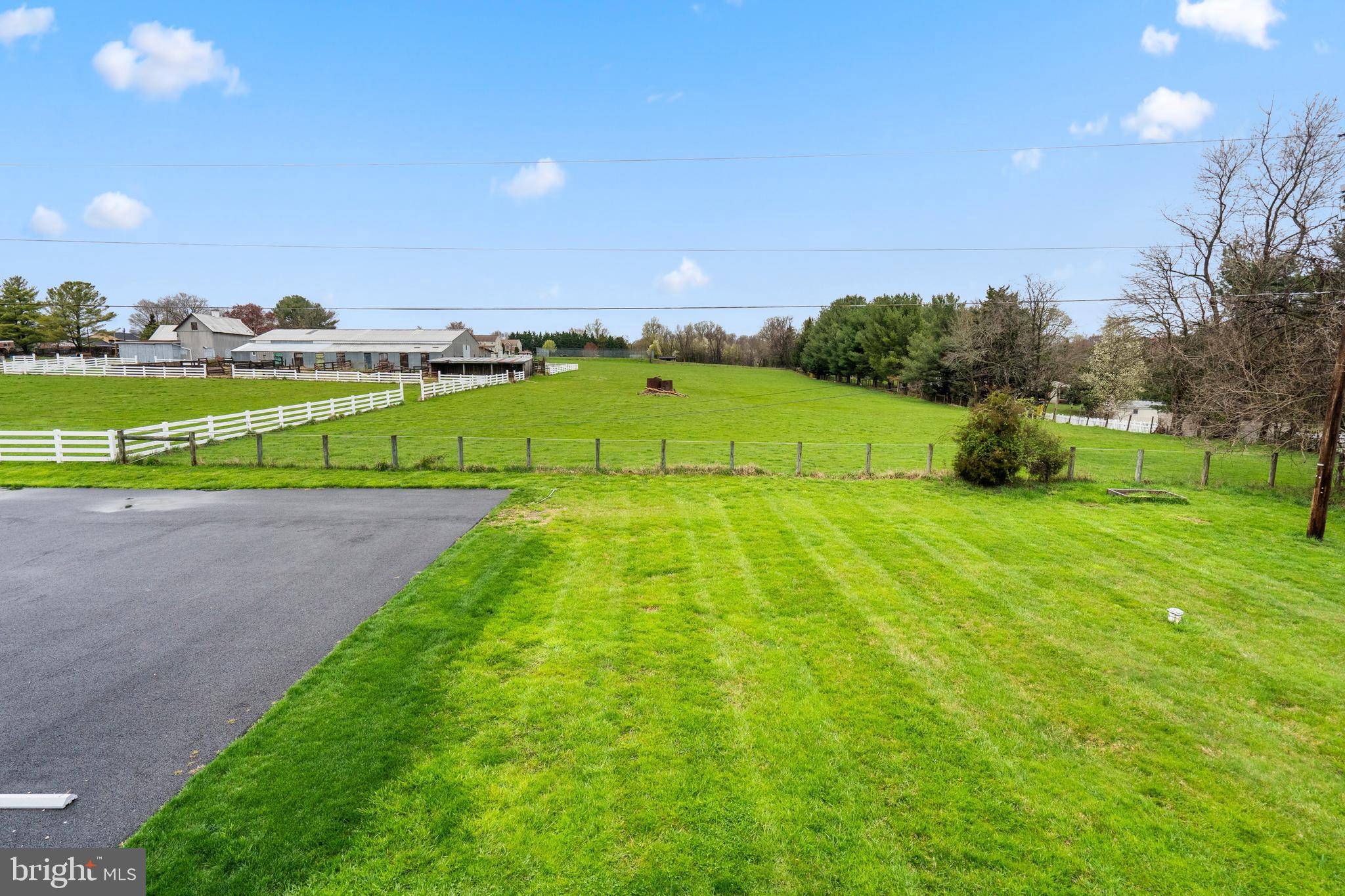 PERRY HALL - Residential