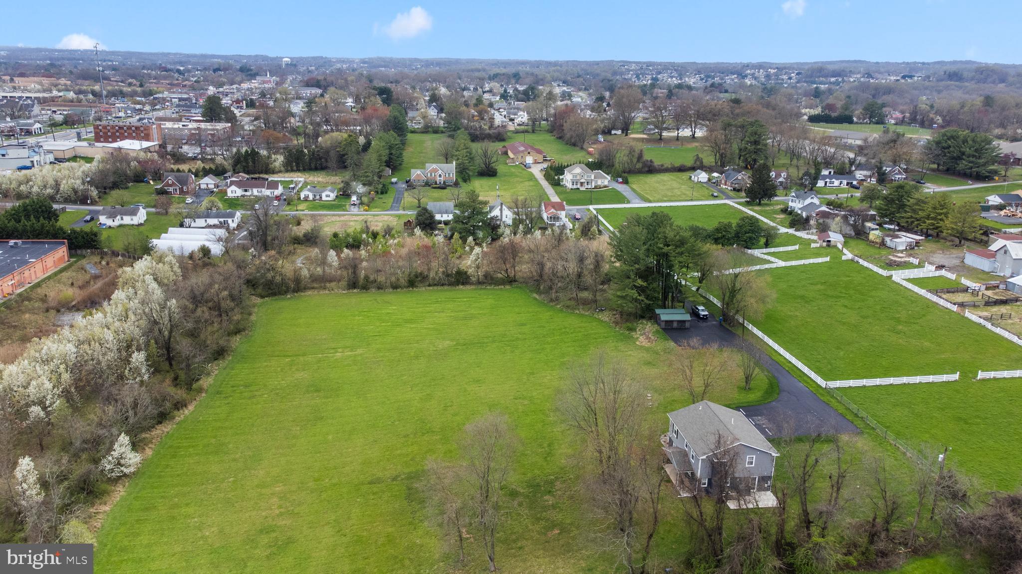 PERRY HALL - Residential